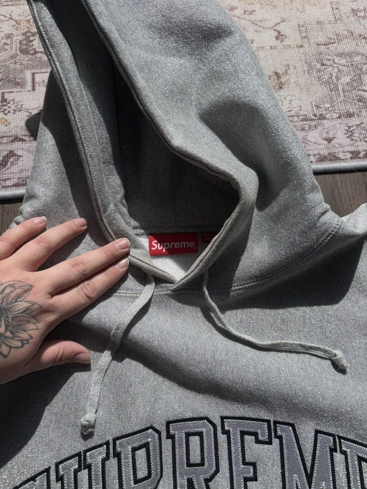 Supreme Supreme Glitter Arc Hoodie SS23 Size US XXL / EU 58 / 5 - 4 Thumbnail