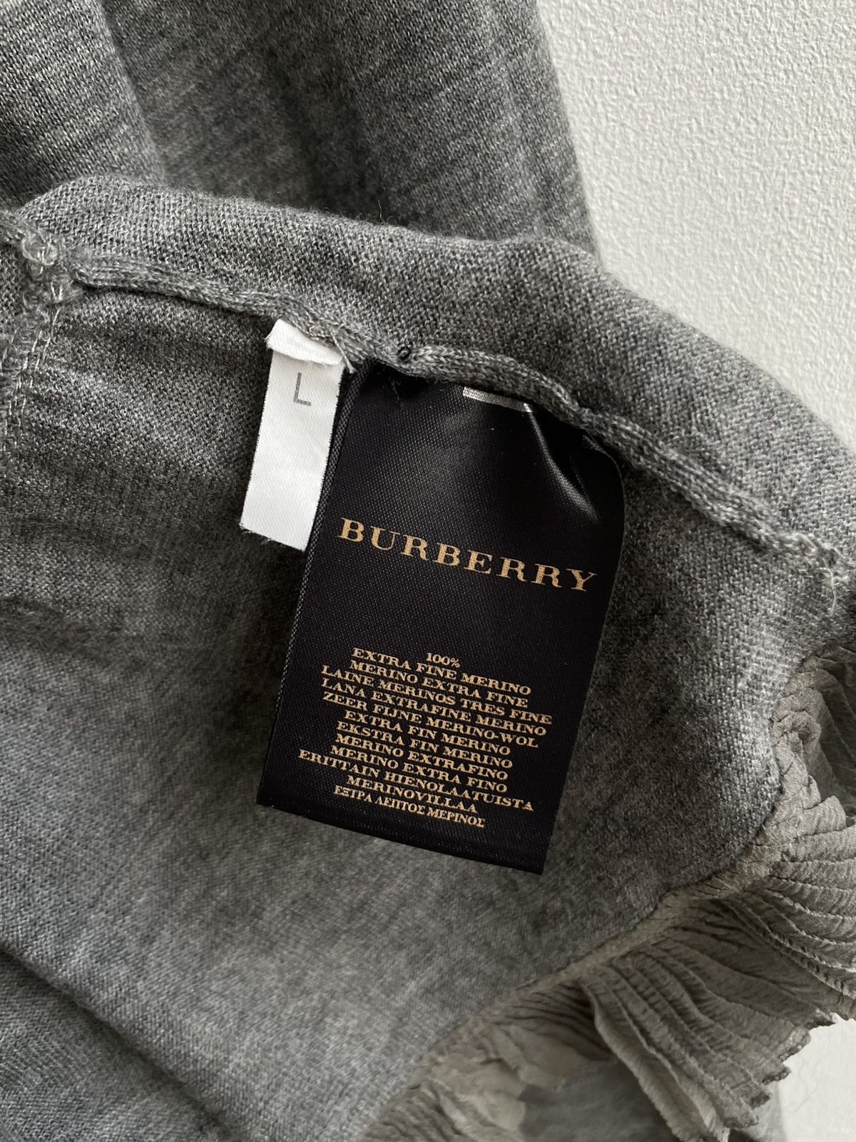 Burberry RARE Burberry Wool & Silk Brown Tags Cardigan Sweater Size M / US 6-8 / IT 42-44 - 8 Thumbnail