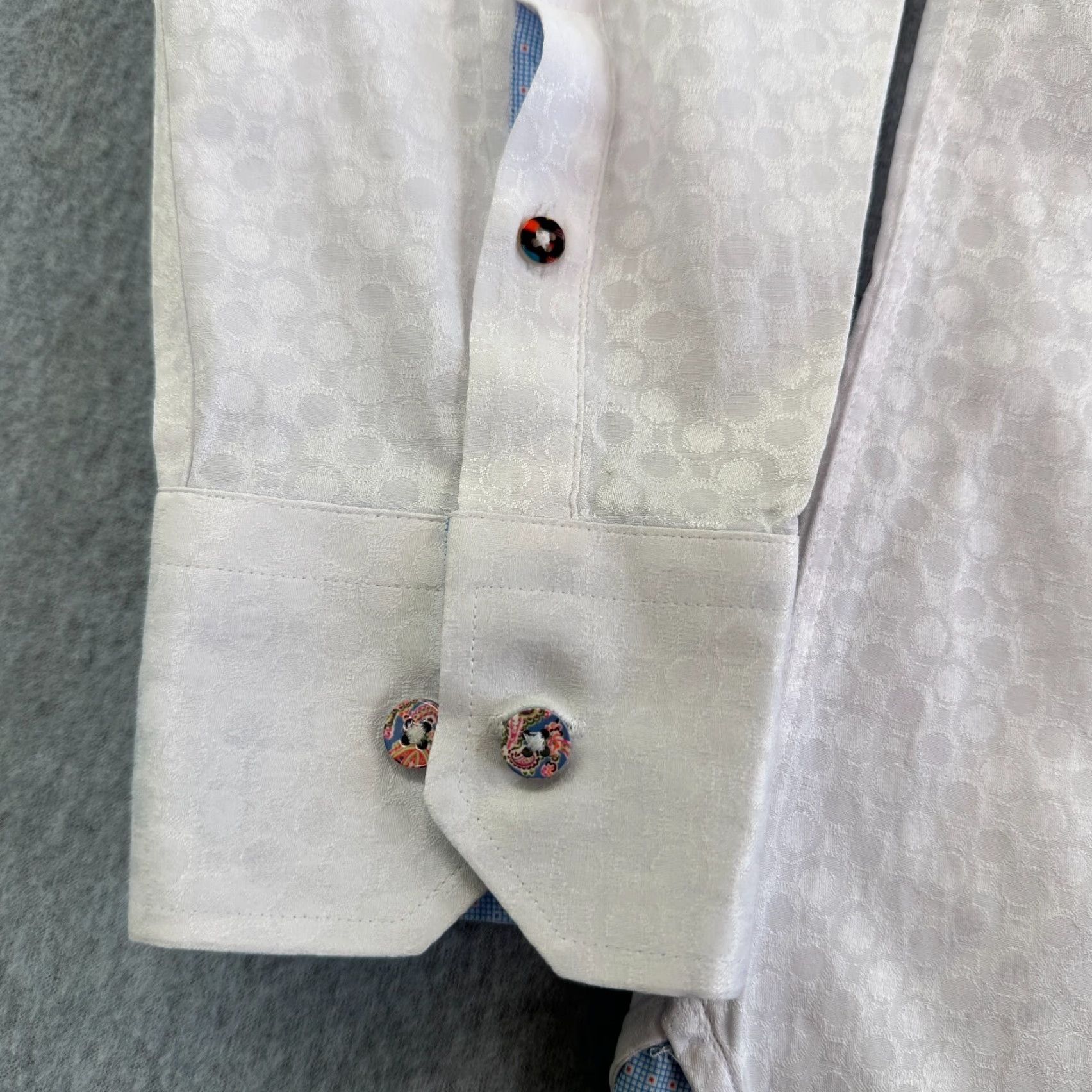 Vintage VINTAGE? No — Visconti Black Button-Up Shirt White XL Long Sleeve Collared Button-Up Men’s Regular XL White Visconti Black Classic Solid Casual Travel Size 46R - 5 Thumbnail
