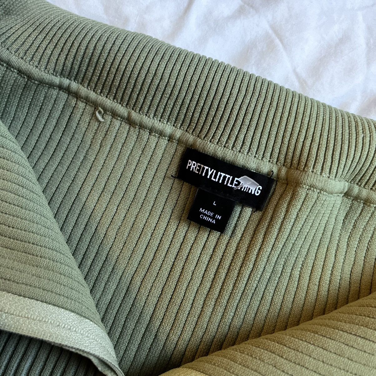 PrettyLittleThing Green zip-up sweater Size L / US 10 / IT 46 - 3 Thumbnail
