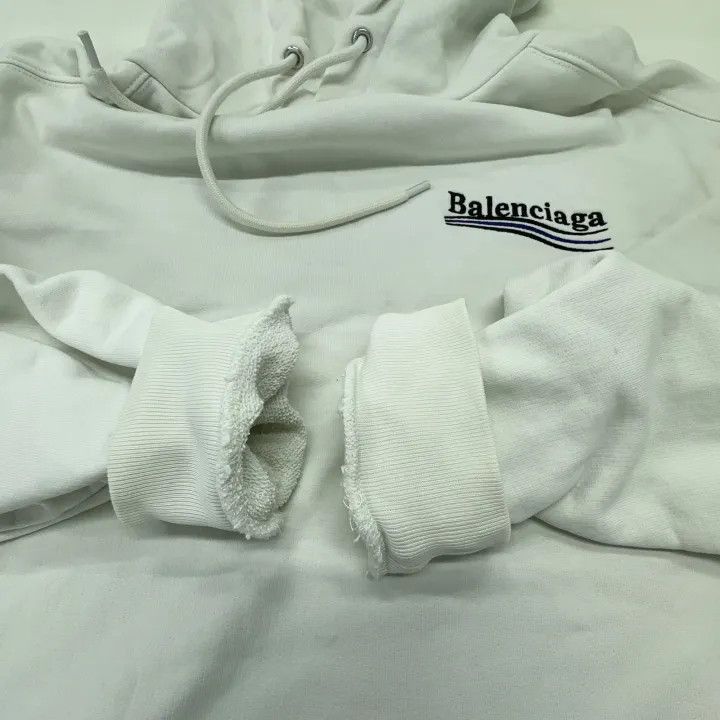 Balenciaga Balenciaga Balenciaga Logo Embroidered Hoodie for Men -250 Size US S / EU 44-46 / 1 - 9 Thumbnail