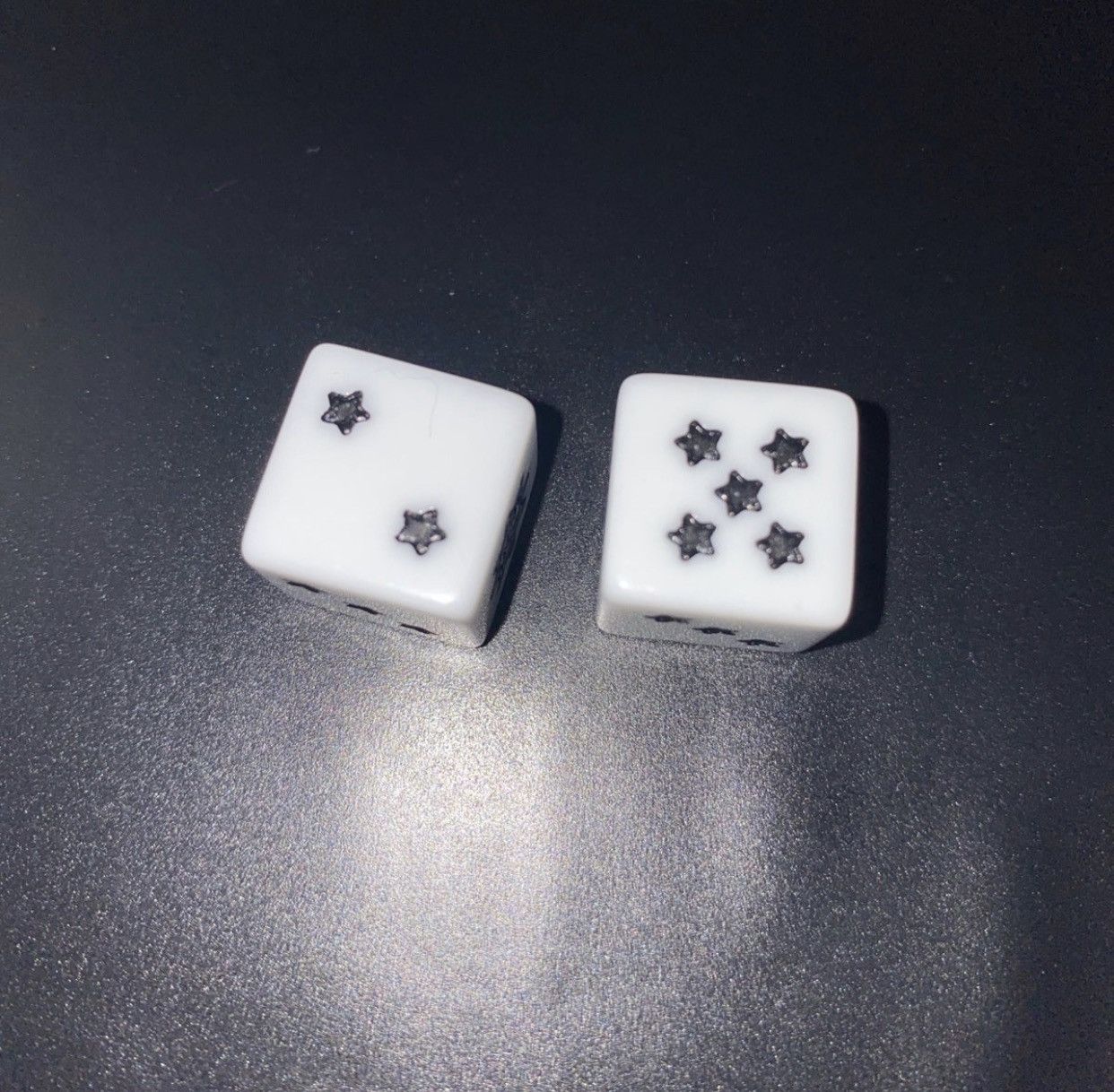 Glo Gang Pair 2x Glo Gang Dices Set White/Black Chief Keef NEW 1.5CM Size ONE SIZE - 3 Thumbnail