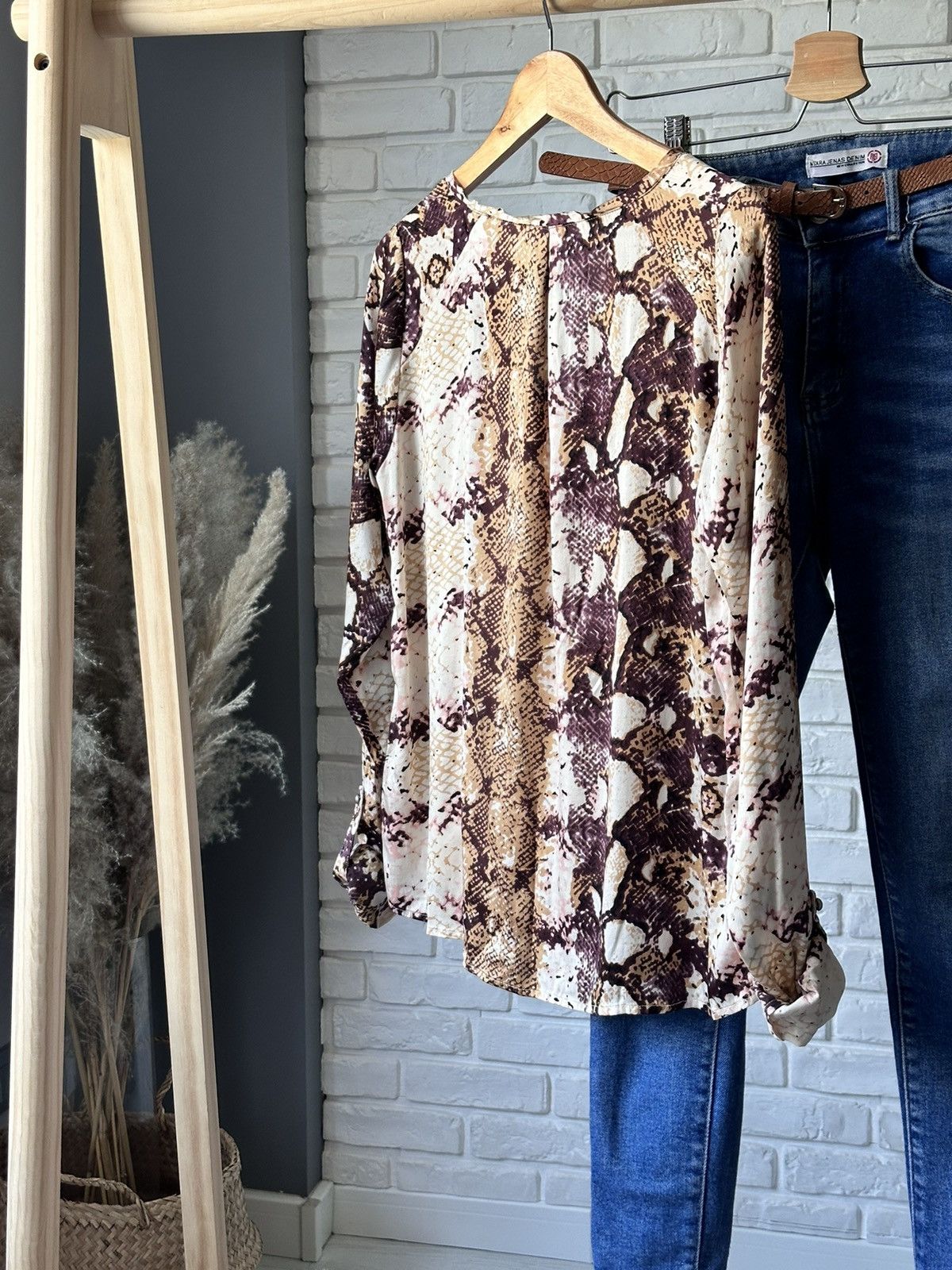 Designer Silk shirt Dea Kudibal snake print 38 M 95%silk animal print Size M / US 6-8 / IT 42-44 - 3 Thumbnail