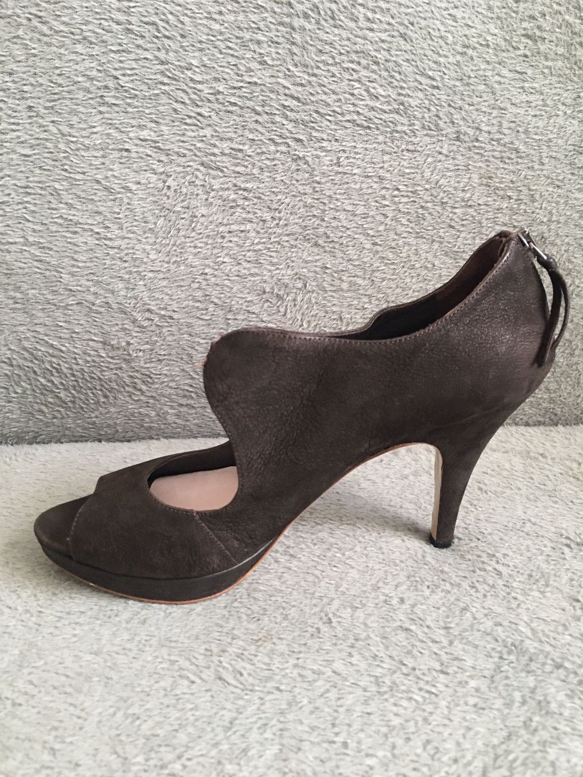 Miu Miu MIU MIU Suede Brown Leather Heels Sandals EU 39 Size US 9 / IT 39 - 11 Thumbnail