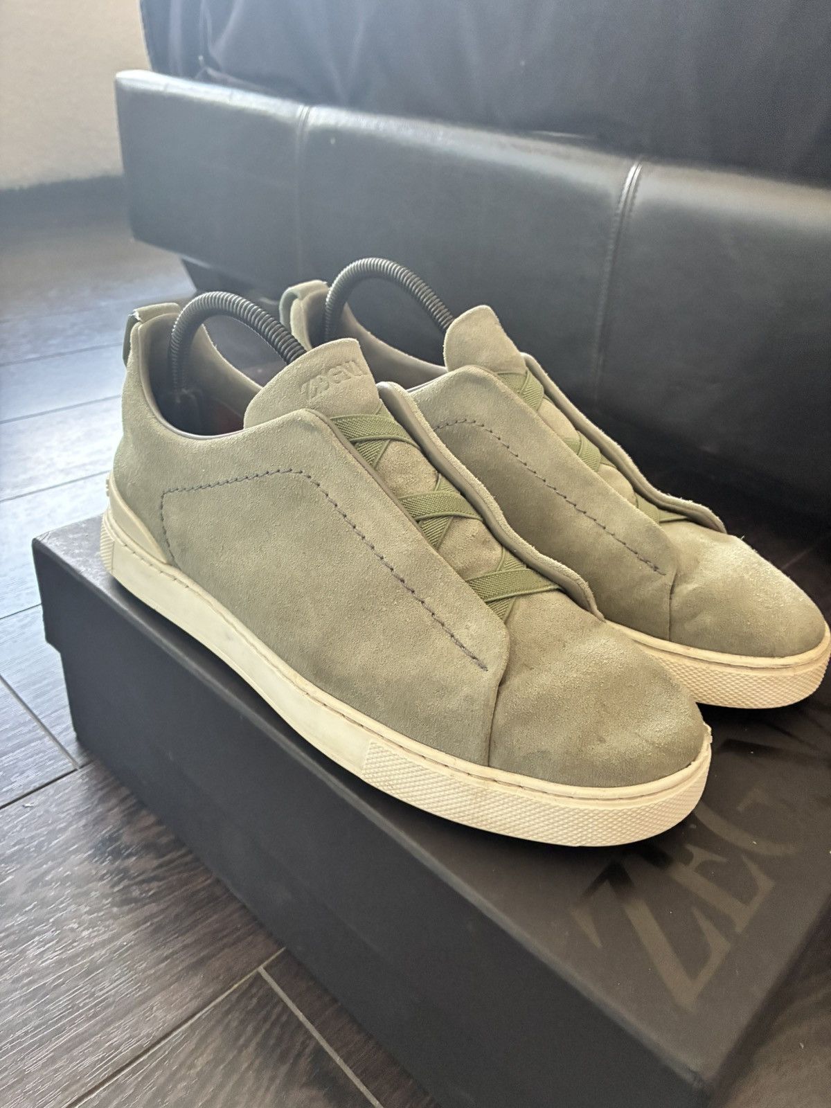 Ermenegildo Zegna Zegna mint green triple stitch uk 7 eu 41 Size US 8 / EU 41 - 1 Thumbnail