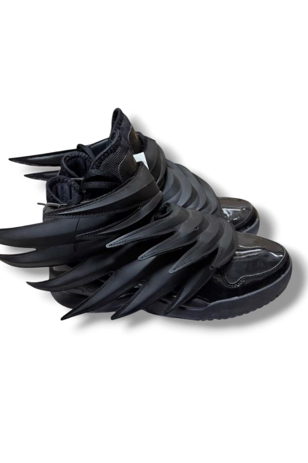 Adidas × Jeremy Scott Jeremy Scott x adidas 3.0 dark knight Size US 8.5 / EU 41-42 - 2 Thumbnail