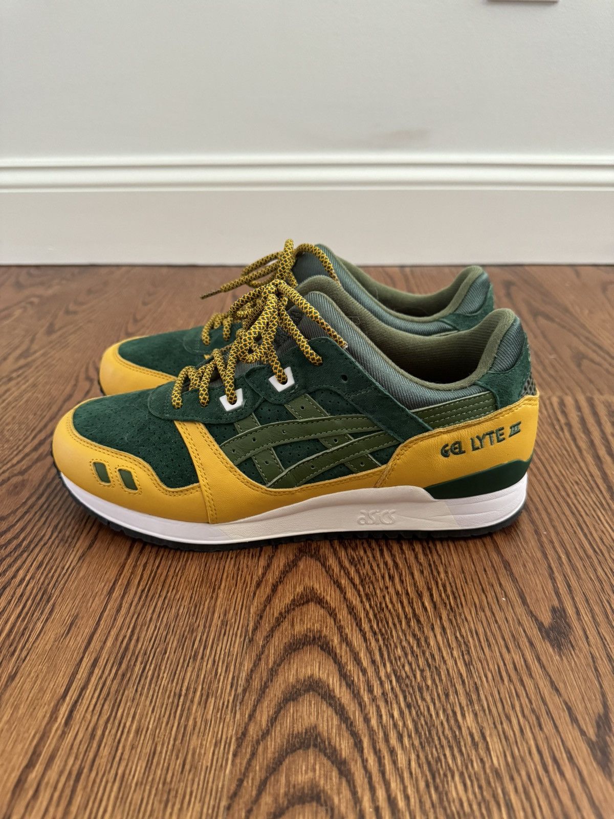 Asics × Kith × Marvel Comics Asics x kith x mavel gel lyte iii Rogue size 8 Size US 8 / EU 41 - 3 Thumbnail