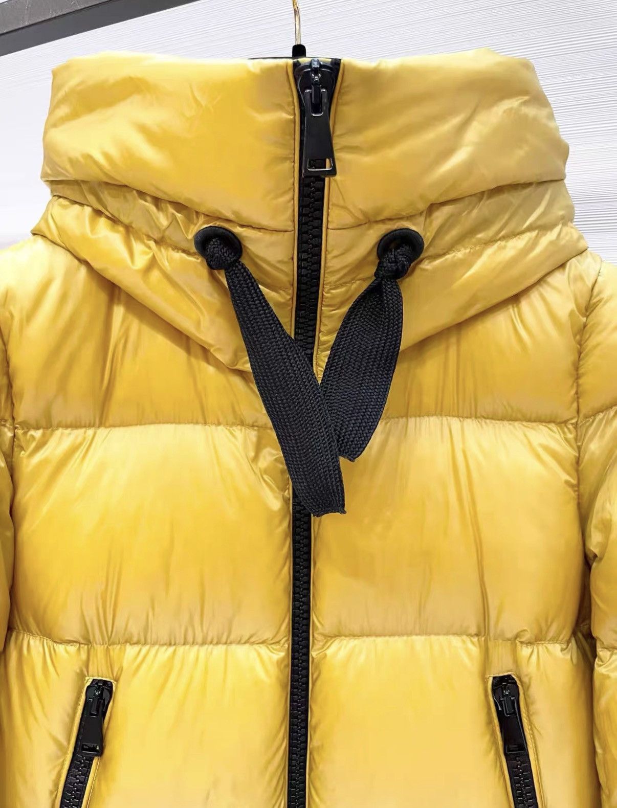 Moncler Moncler Classic Ginger Yellow Hooded Down Coat J33 Size XS / US 0-2 / IT 36-38 - 4 Thumbnail