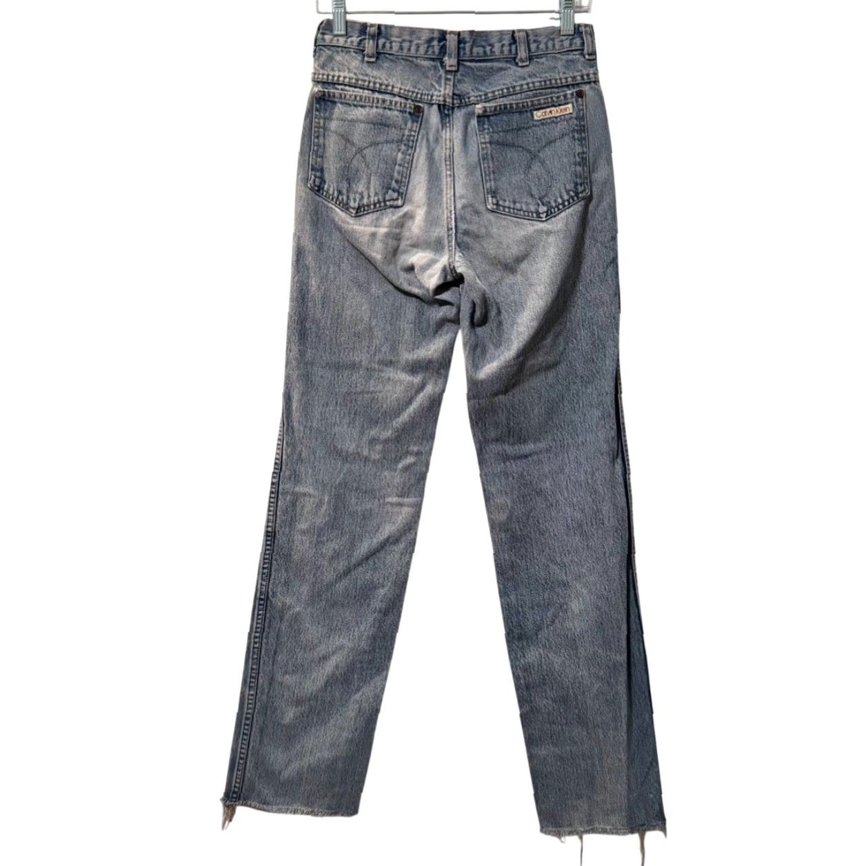 Calvin Klein Calvin Klein Jeans Womens 30x32 Straight Leg Raw Hem Light Wash Denim USA Made Size 30" / US 8 / IT 44 - 2 Thumbnail