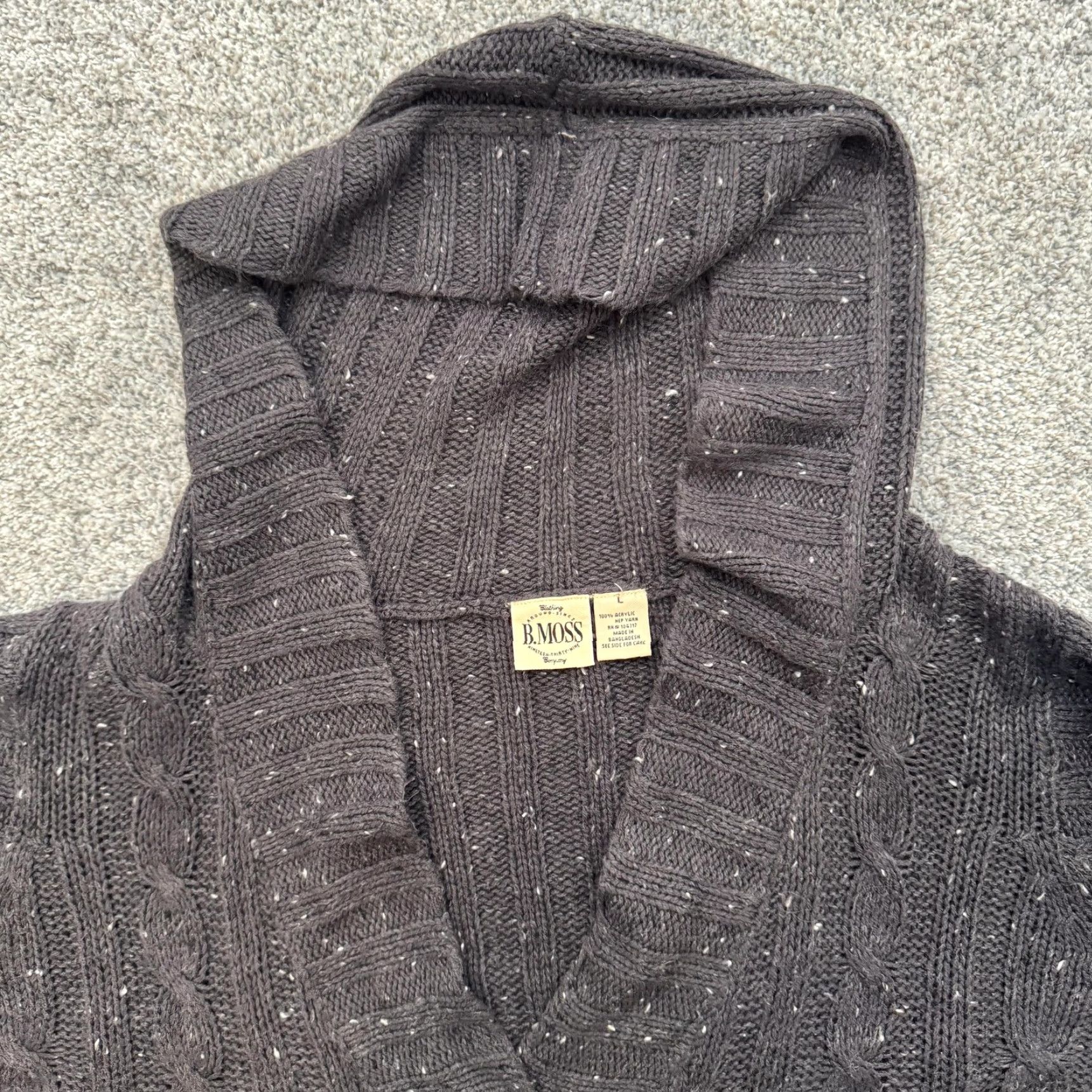 Vintage VINTAGE Unbranded B Moss Cable Knit Hooded Cropped Sweater L Gray Dark Academia Streetwear Women Pullover Hoodie Pockets 21.5in 47in Chest Size L / US 10 / IT 46 - 4 Thumbnail