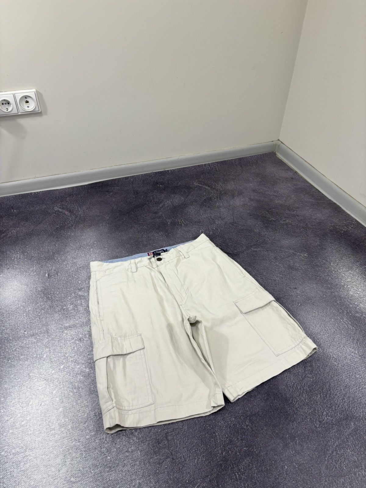 Chaps Ralph Lauren Vintage Chaps Ralph Lauren Y2K Beige Hype Cargo Shorts Size US 32 / EU 48 - 3 Thumbnail