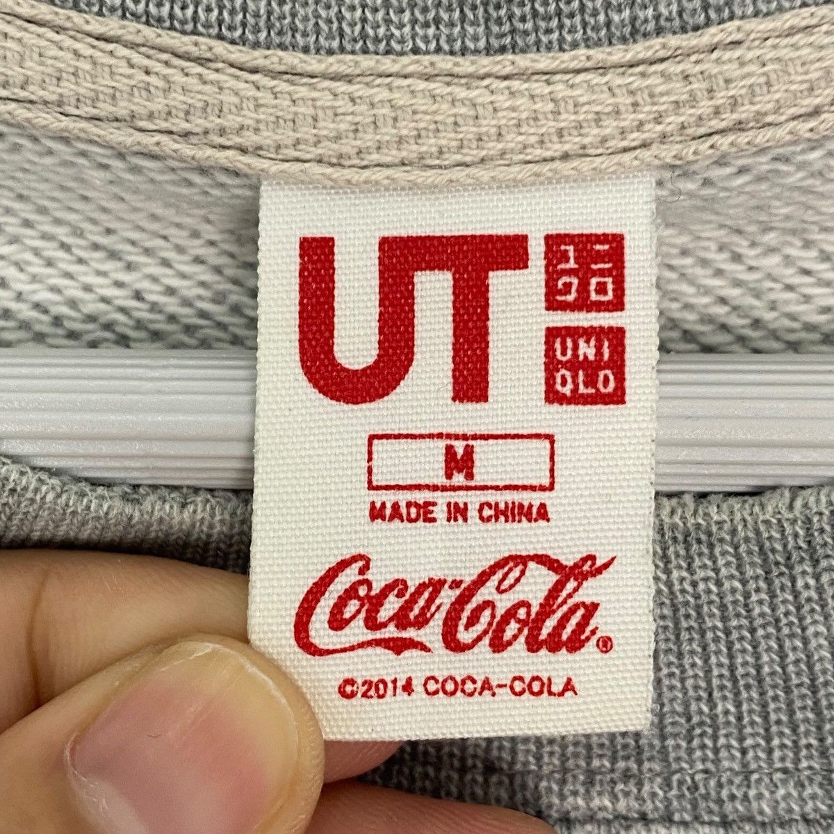 Other Vintage Coca-Cola Sweatshirt Crewneck Grey Big Logo Size M Size US M / EU 48-50 / 2 - 5 Thumbnail