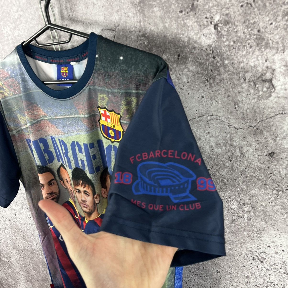 Other F.C. Barcelona Merch Soccer Jersey Full Print Logo Size L Size US L / EU 52-54 / 3 - 5 Thumbnail