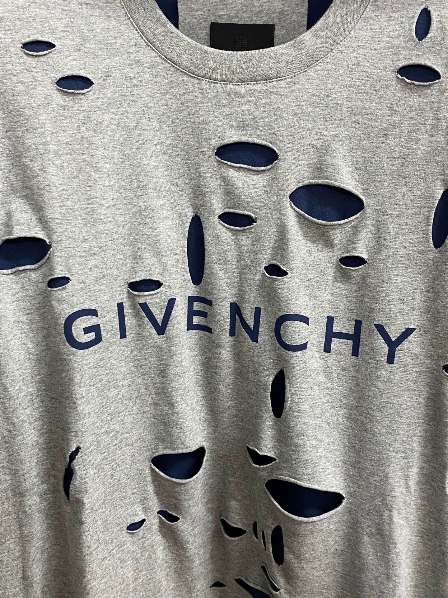 Givenchy givenchy distressed layered short sleeve t-shirt Size US XXS / EU 40 - 3 Thumbnail