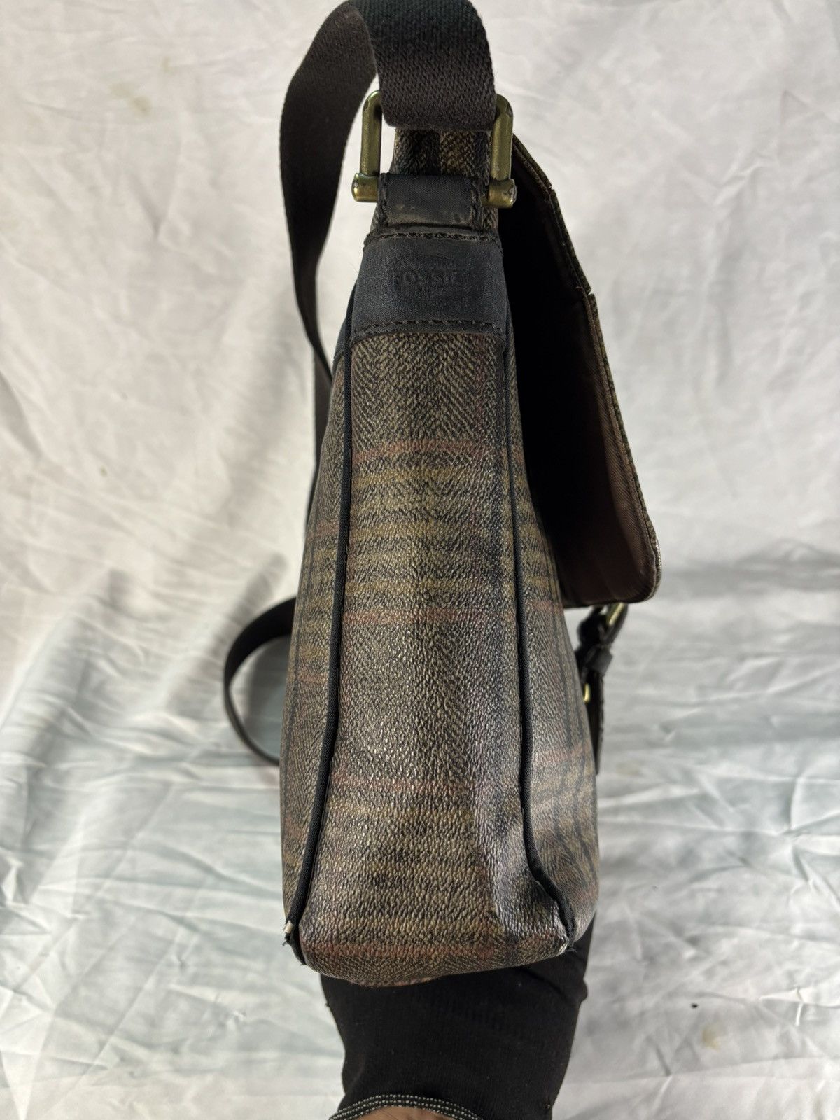 Fossil (very used) Fossil Sling Bag Size ONE SIZE - 5 Thumbnail