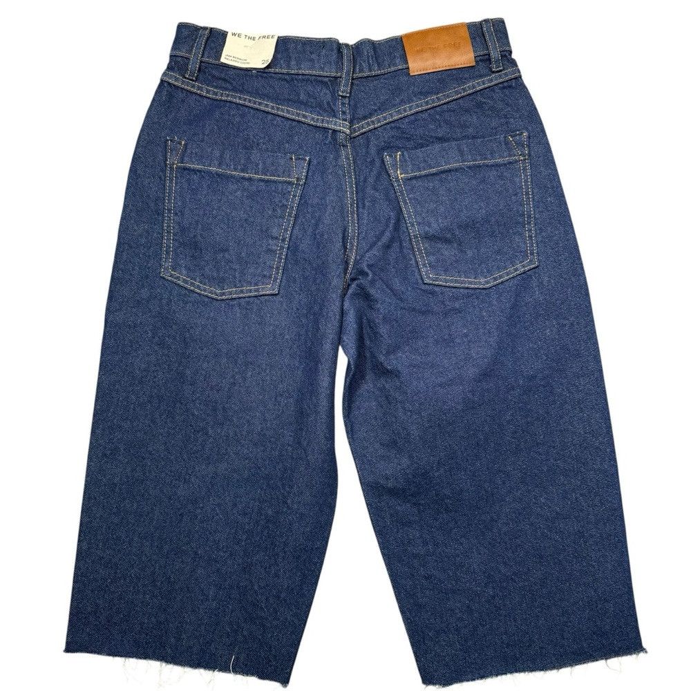 Free People NWT New Free People We The Free Relaxed Capri In Rinse Jean Size 25" / US 0 / IT 36 - 4 Thumbnail