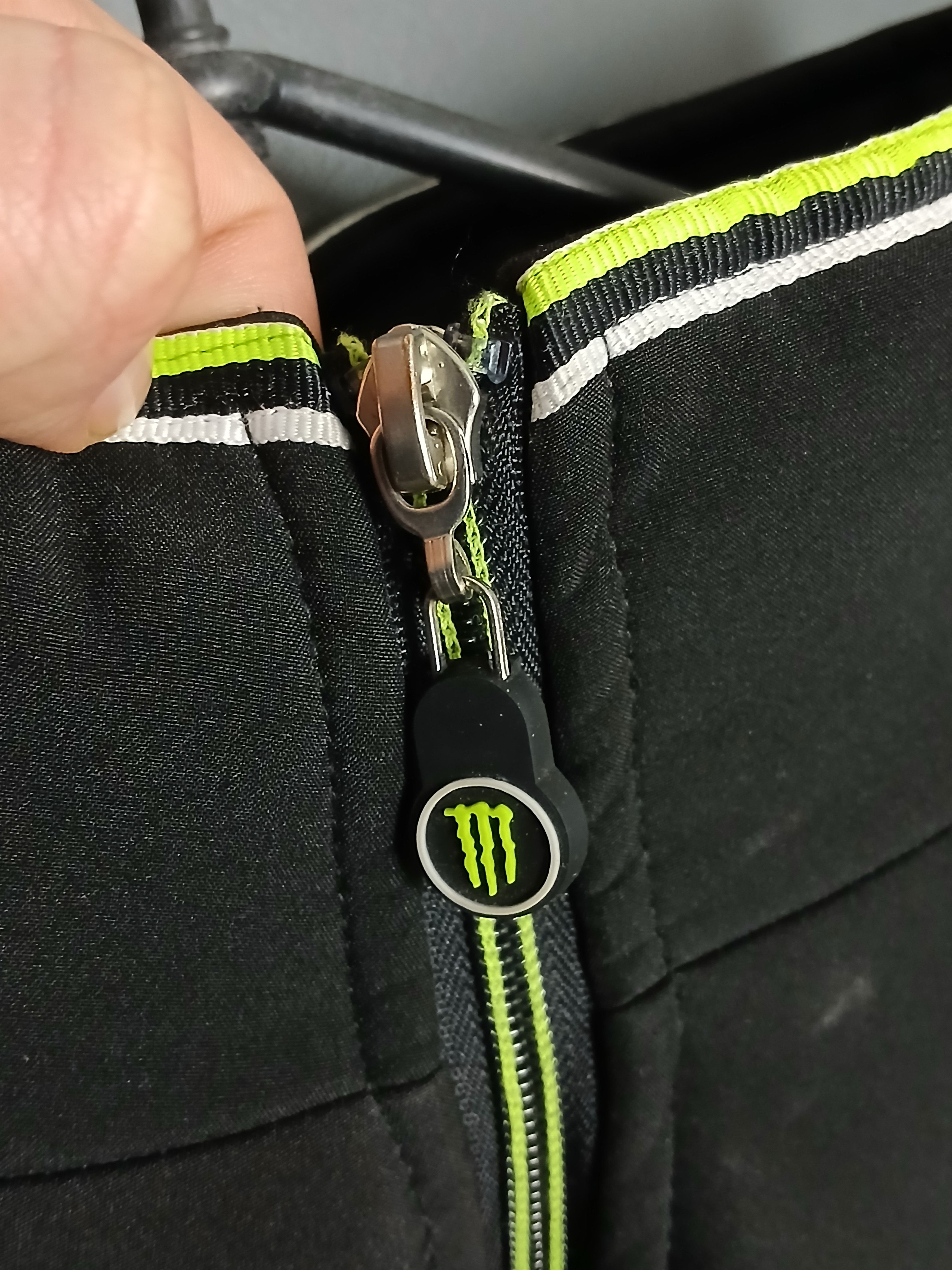 Yamaha Yamaha Monster Racing Moto Jacket Size US L / EU 52-54 / 3 - 13 Thumbnail