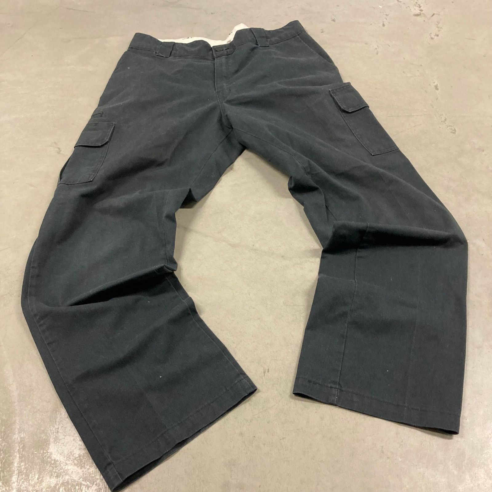Dickies × Vintage Y2K baggy dickies cargo pants 36x34 Size US 36 / EU 52 - 1 Thumbnail
