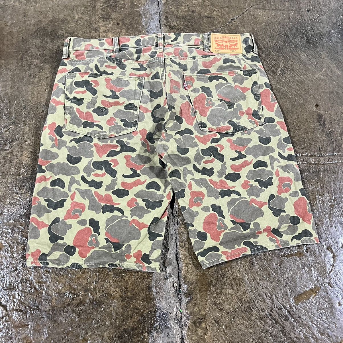 Levi's Crazy Levi's 504 Camo Shorts Grunge Baggy Y2K Size 40 Size US 40 / EU 56 - 3 Thumbnail