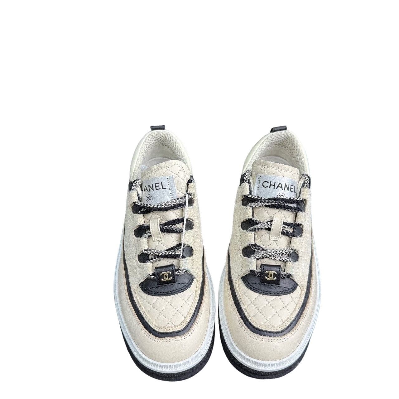 Chanel Chanel Quilted Low-Top Sneakers Size 36 Size US 6 / IT 36 - 1 Thumbnail