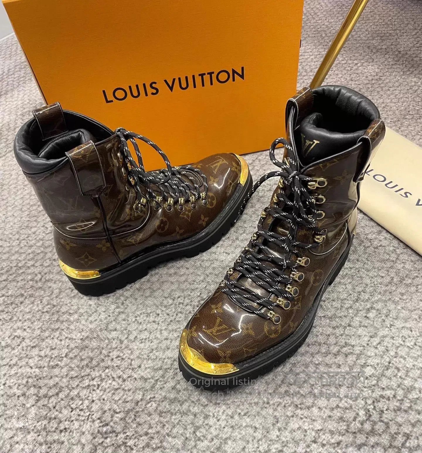 Louis Vuitton Brown Lace. Size US 8 / EU 41 - 2 Thumbnail