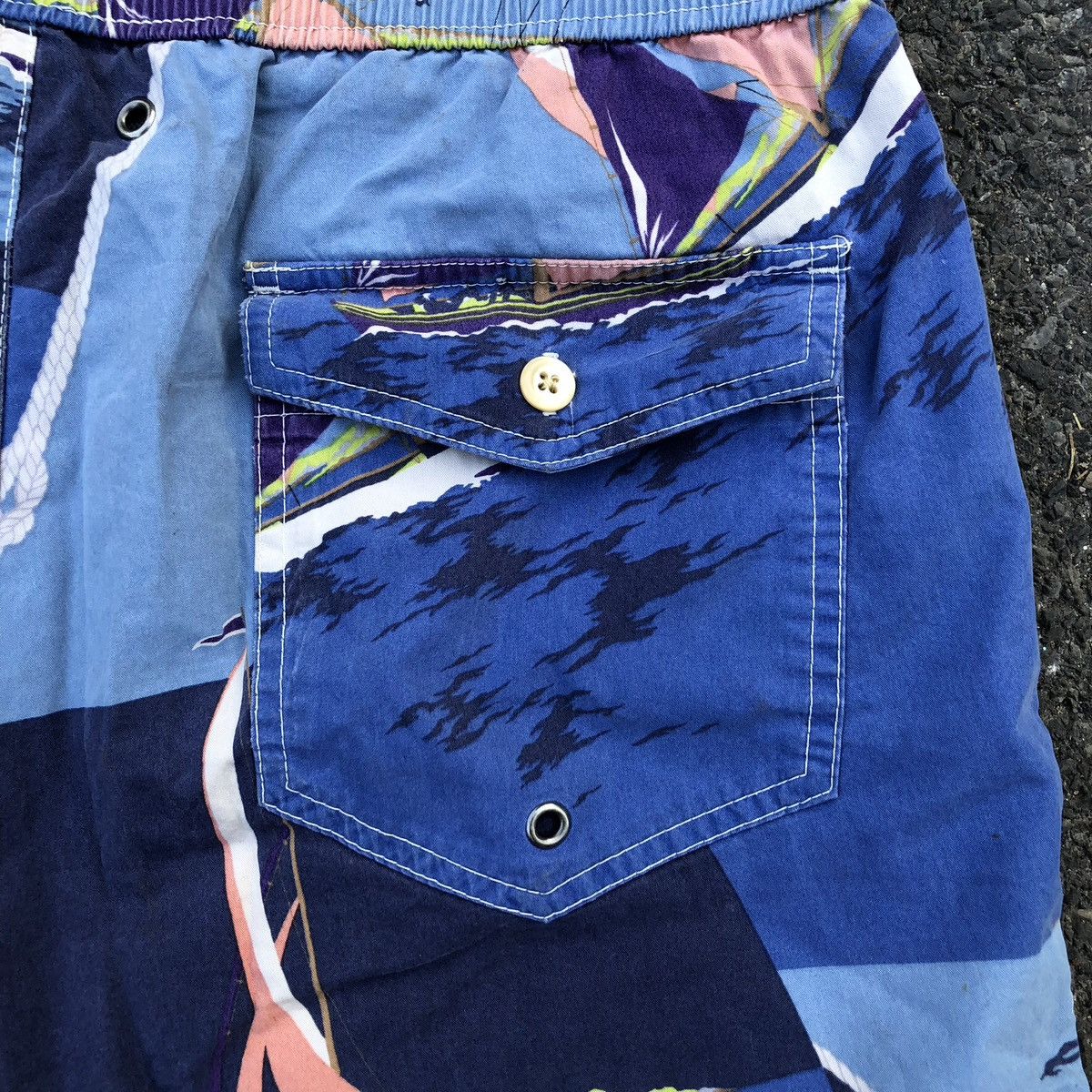 Vintage Vintage Polo Ralph Lauren Sailing All-Over Print Swim Trunks Size US 32 / EU 48 - 5 Thumbnail
