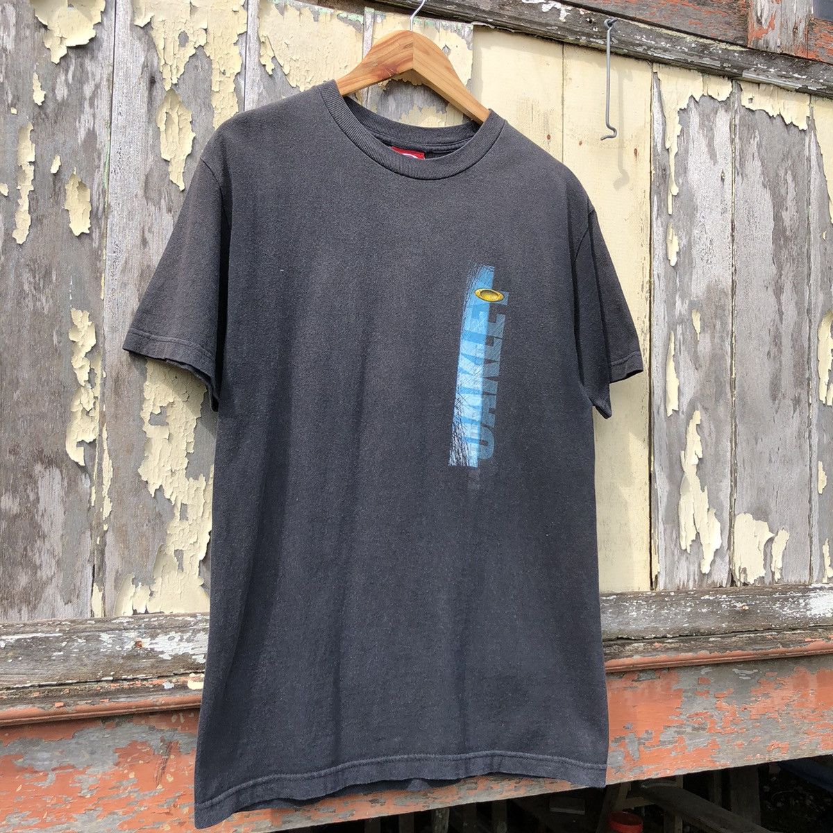 Vintage Vintage 90s Faded OKLEY Tshirt Size US M / EU 48-50 / 2 - 4 Thumbnail