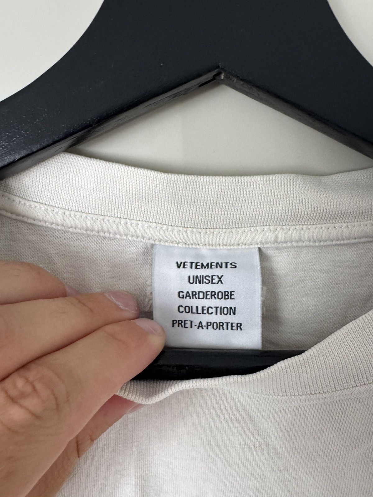 Vetements Vetements Limited Edition Tee Size US XL / EU 56 / 4 - 3 Thumbnail