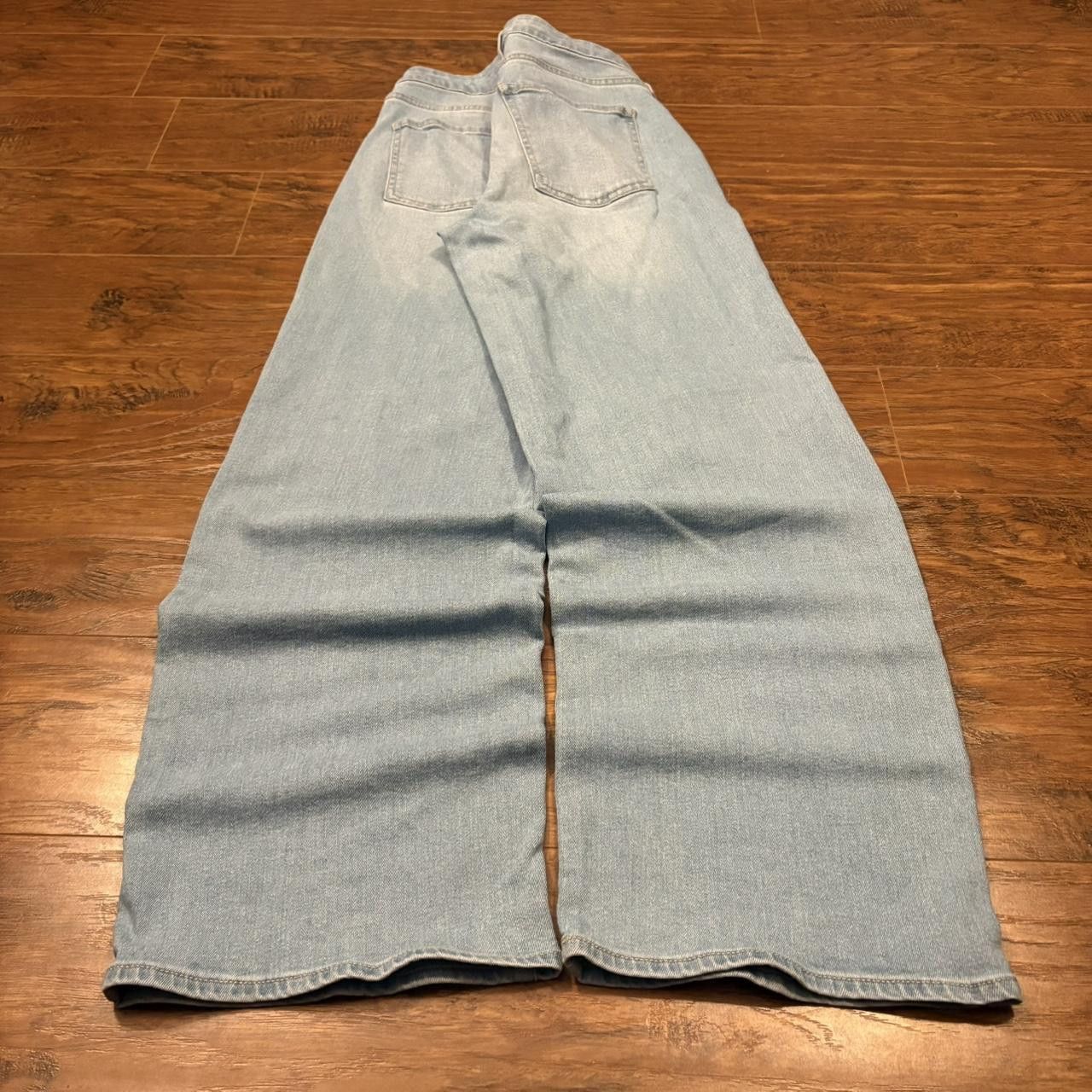 Old Navy Crazy Vintage Y2K/2000s Baggy Wideleg Old Navy Light Blue Wash Denim Jeans! Size US 29 - 4 Thumbnail