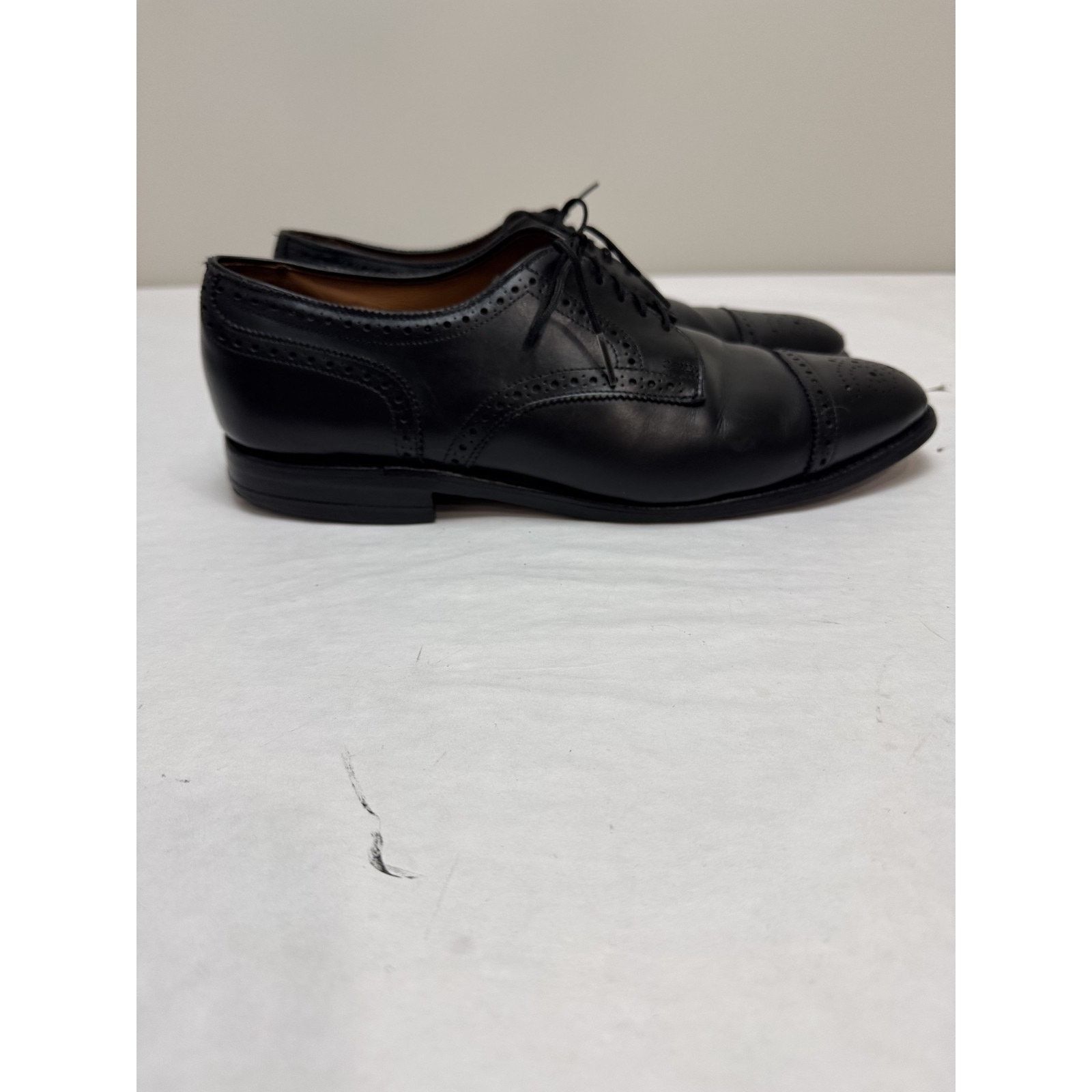 Allen Edmonds Allen Edmonds Sanford Oxford Black Leather Dress Shoe 10.5 B Size US 10.5 / EU 43-44 - 5 Thumbnail
