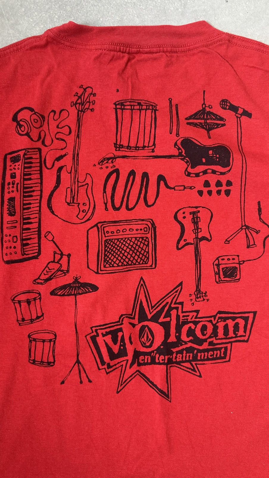 Volcom VINTAGE VOLCOM ENTERTAINMENT TEE Size US XL / EU 56 / 4 - 6 Thumbnail