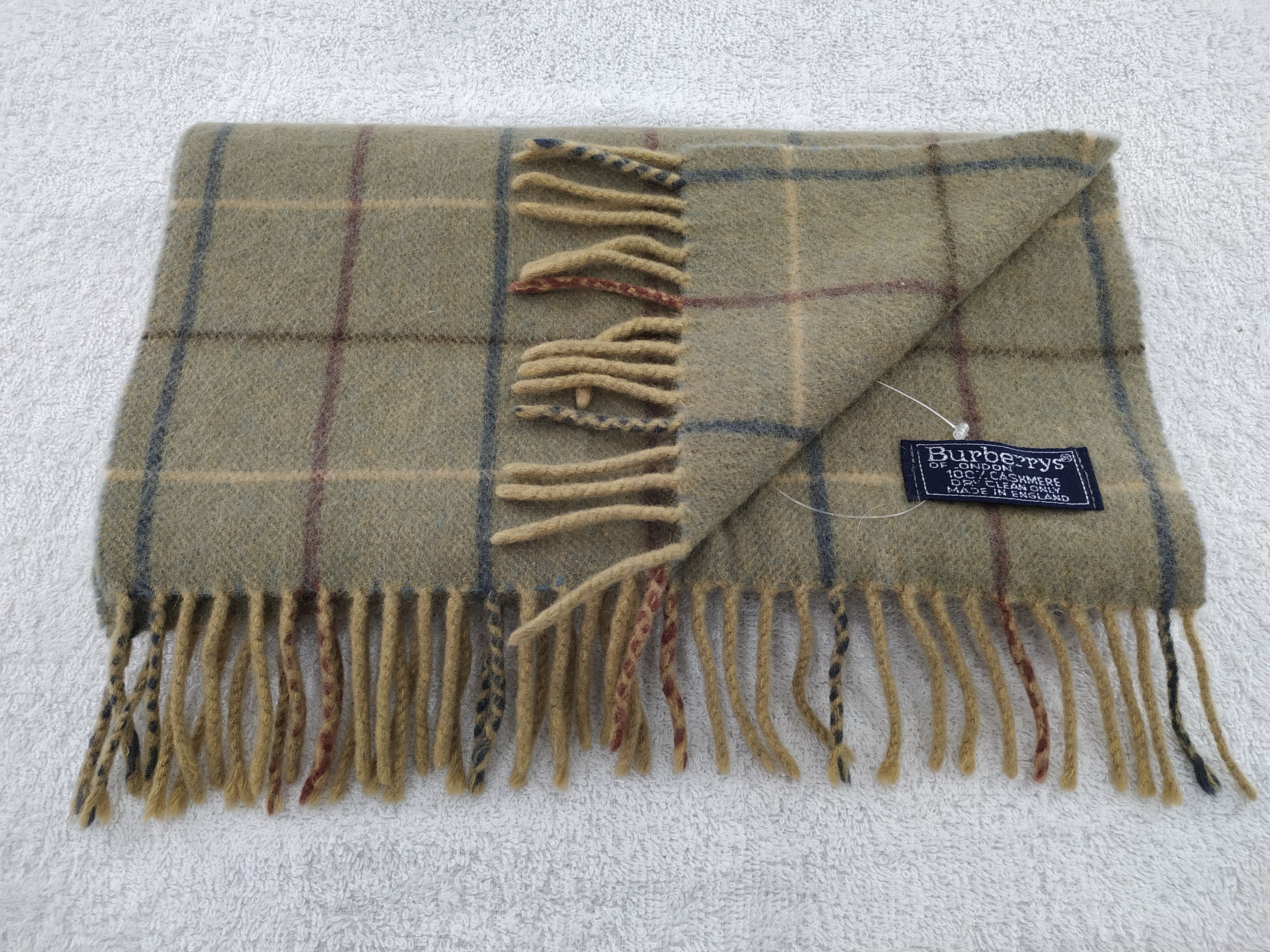 Burberry Vintage Burberry Scarf/Muffler/Neckwear MF482 Size ONE SIZE - 4 Thumbnail