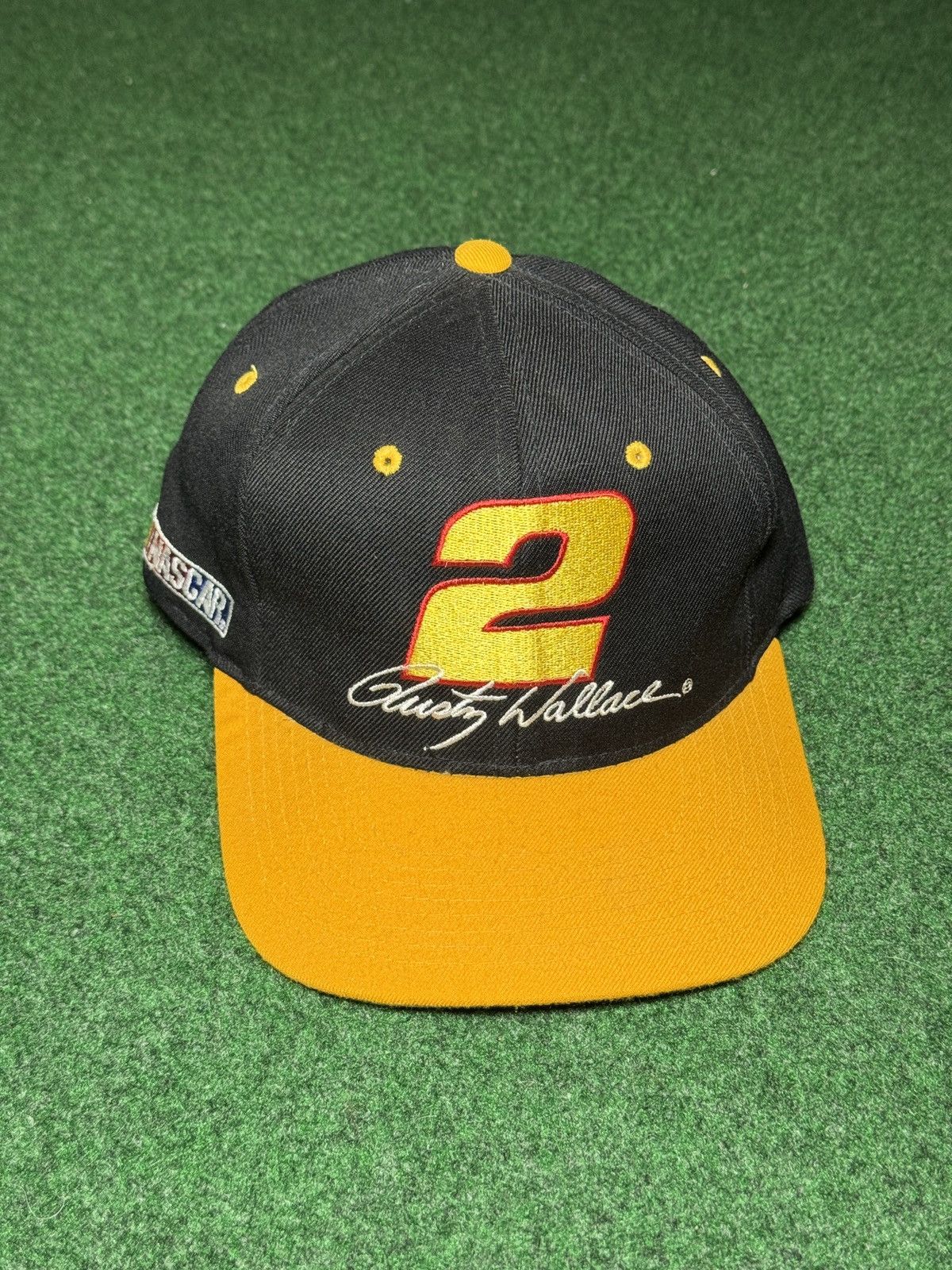 Nutmeg Rusty Wallace #2 Nascar Racing Nutmeg Mills 90s Snapback Hat Size ONE SIZE - 1 Thumbnail