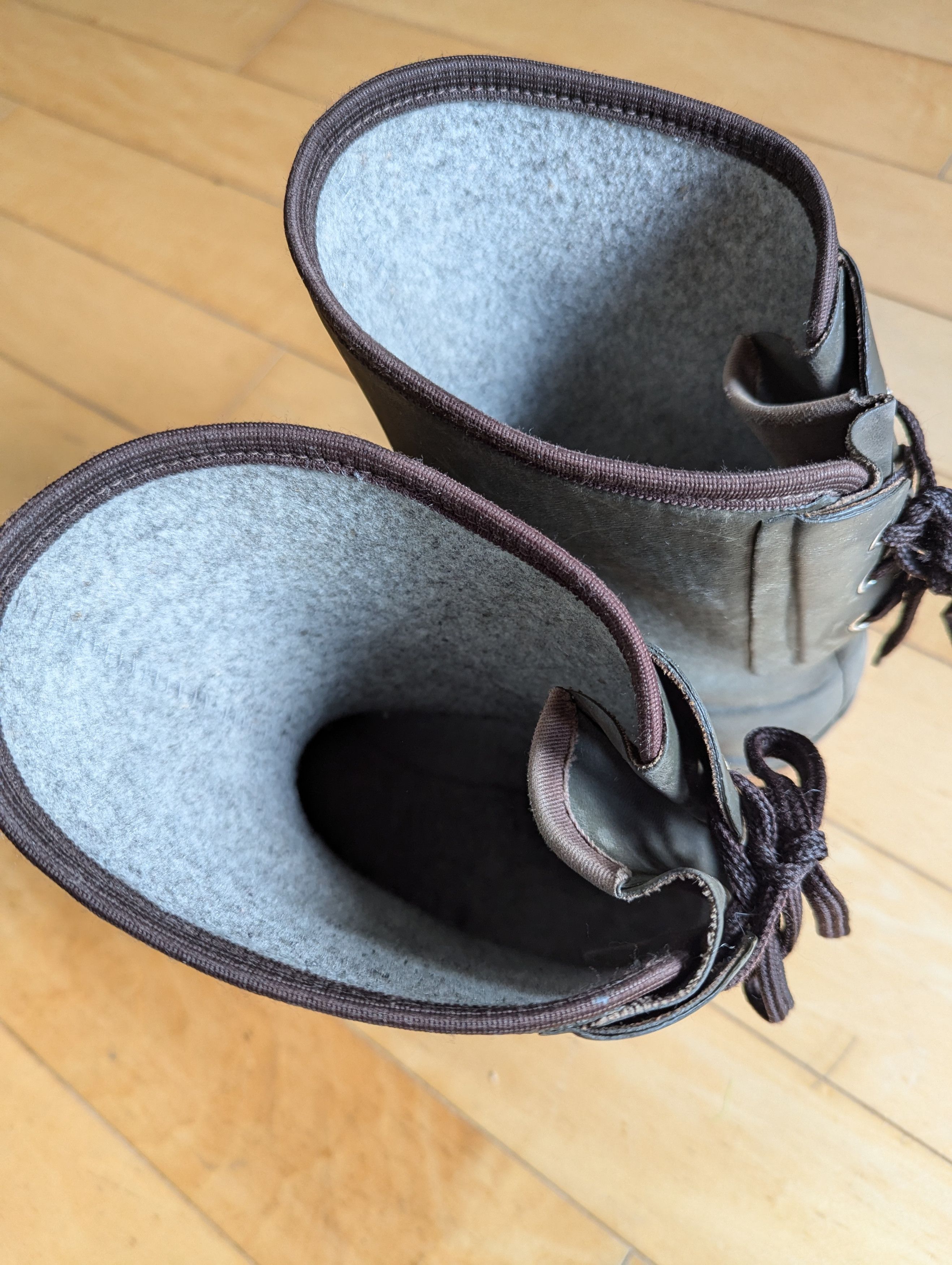 Tretorn Tretorn wool lined rain boots heavy duty rear laces Size US 10.5 / EU 43-44 - 7 Thumbnail