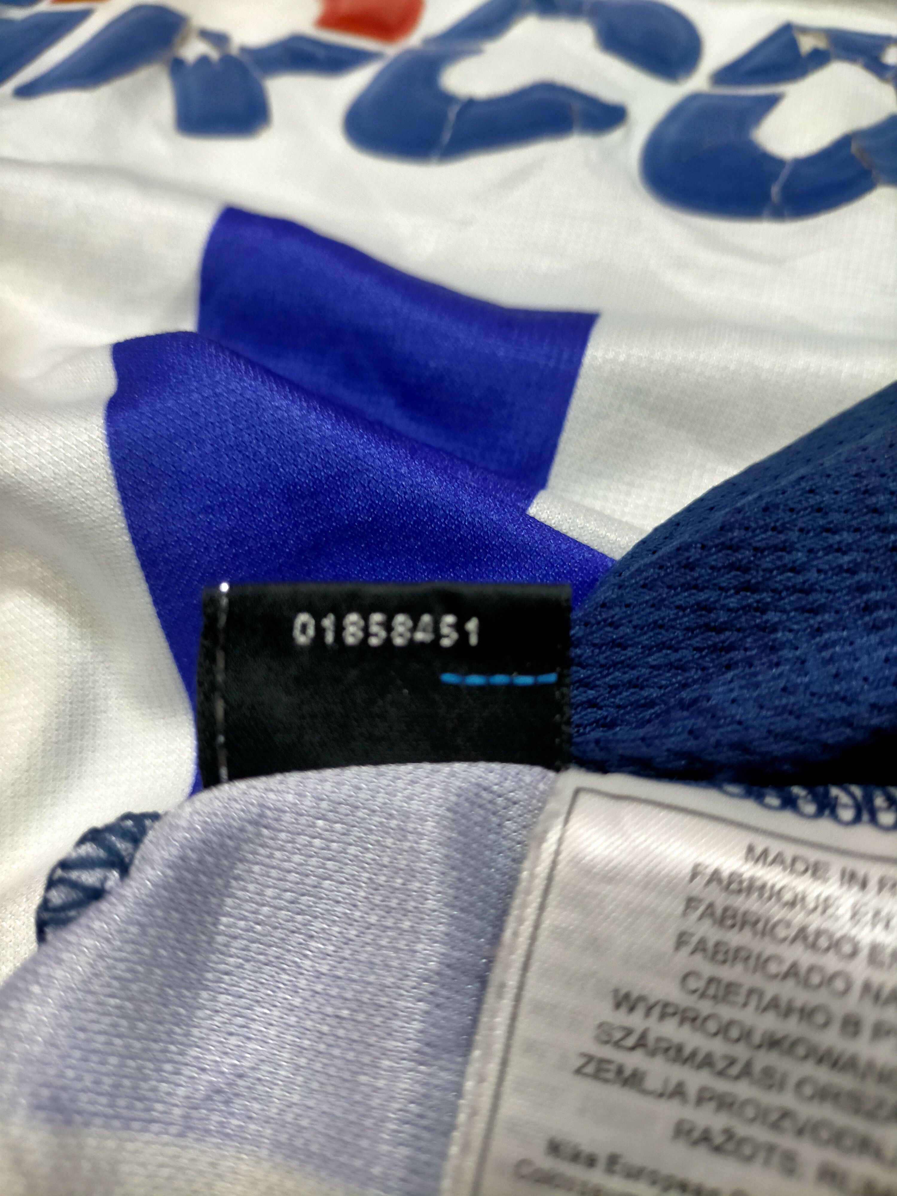 Nike Vtg 2002 Hertha Berlin Home football Shirt Size US L / EU 52-54 / 3 - 14 Thumbnail