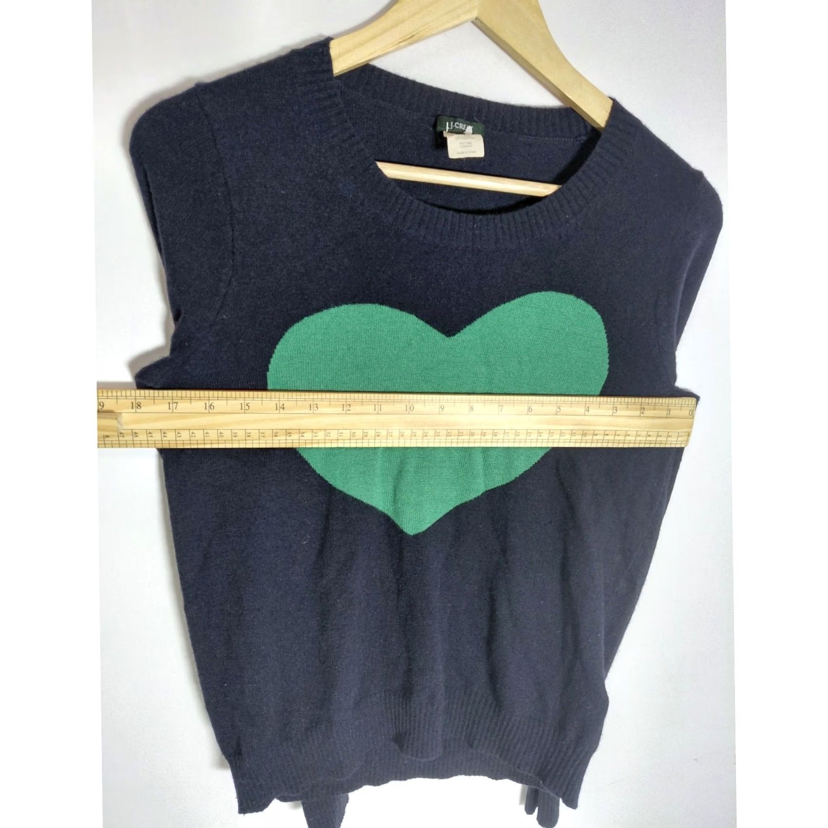 J.Crew J.CREW Wool Cashmere Blend Heart Sweater Black Graphic Print Size M Sweater Womens Casual Pullover Crew Neck Long Sleeve Season Fall Winter 0 Size M / US 6-8 / IT 42-44 - 8 Thumbnail