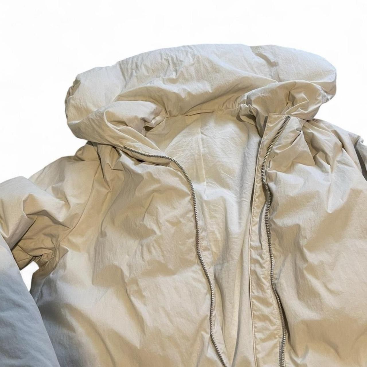 Cos Cos Cropped Down Puffer Jacket Size Small Size S / US 4 / IT 40 - 3 Thumbnail