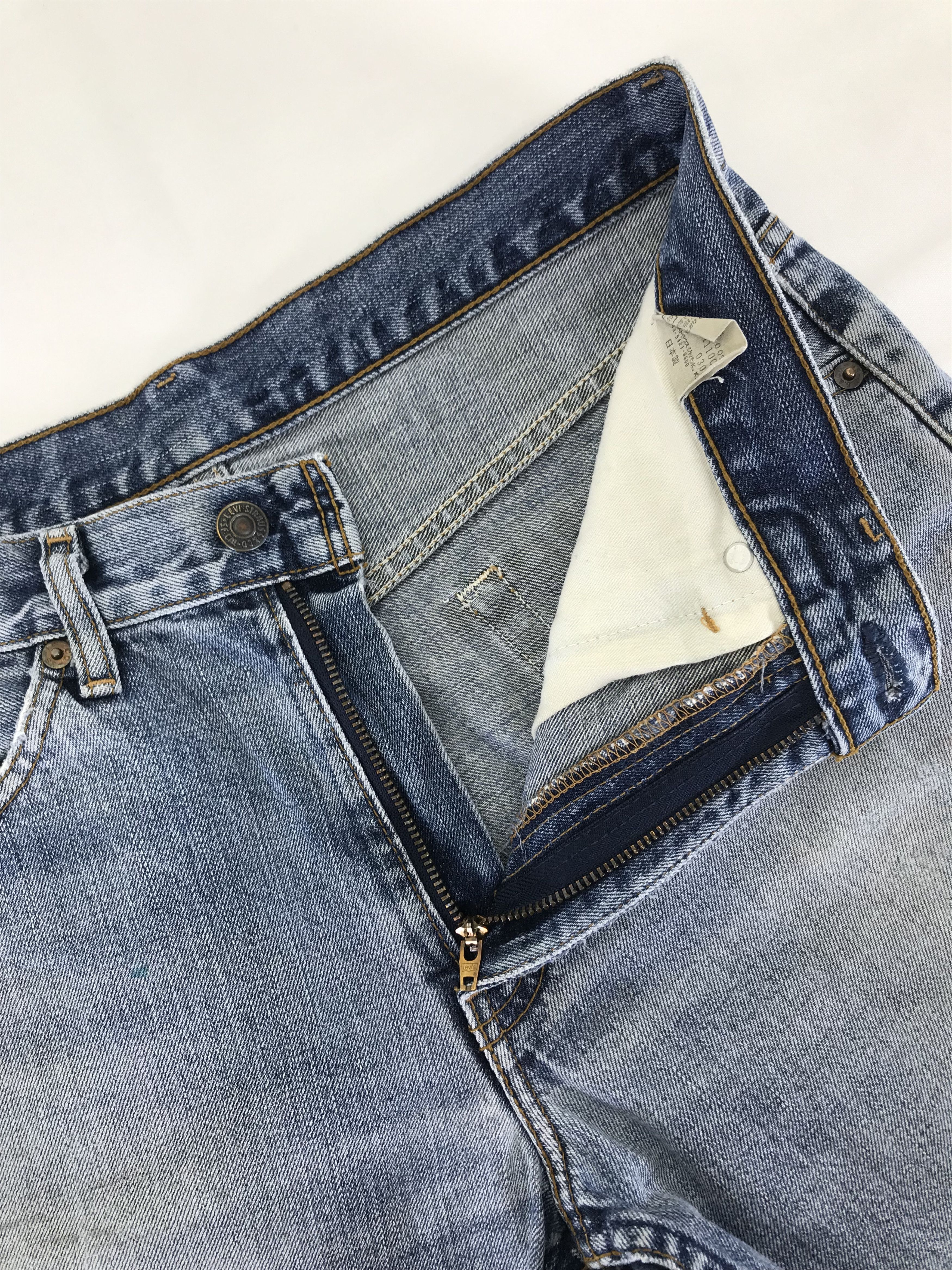 Levi's Vintage Levi's 517 Flare Jeans Distressed Denim Size US 32 / EU 48 - 9 Thumbnail