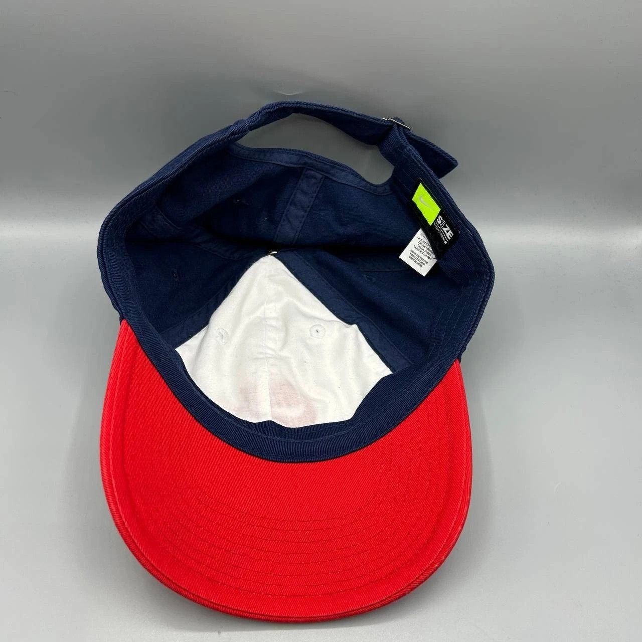 Nike Nike Heritage 86 Hat Men Embroidered Strap Back Cap Cotton Size ONE SIZE - 2 Thumbnail