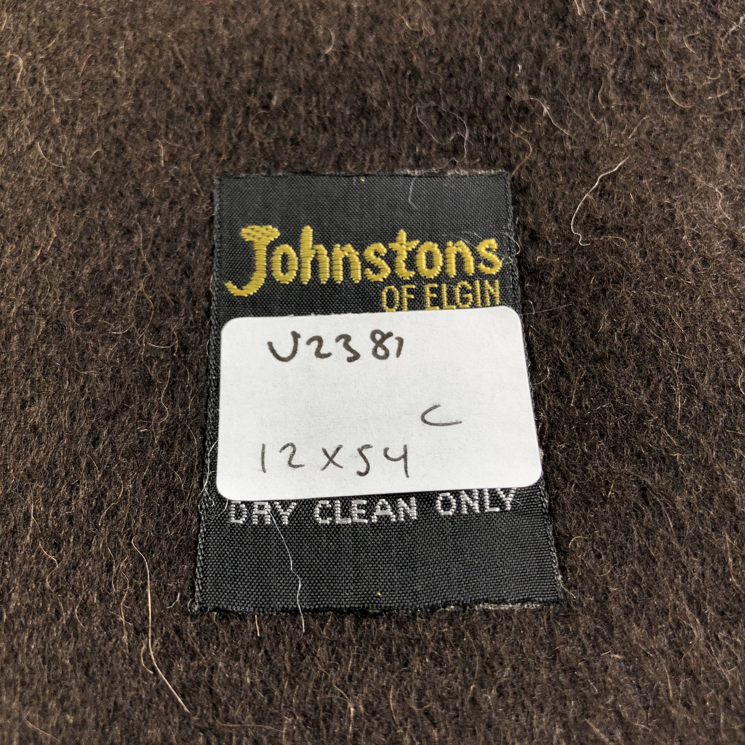 Johnstons Of Elgin Johnstons Of Elgin Cashmere Scarf Muffler Neckwear V2381 Size ONE SIZE - 6 Thumbnail