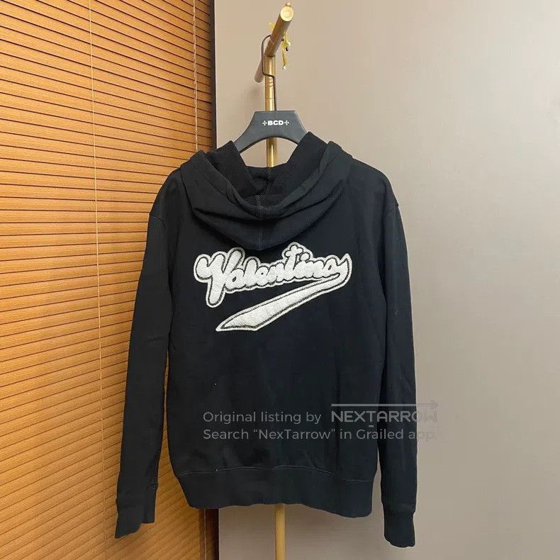 Valentino Valentino Beaded logo embroidered zipper on the back Size S / US 4 / IT 40 - 1 Thumbnail