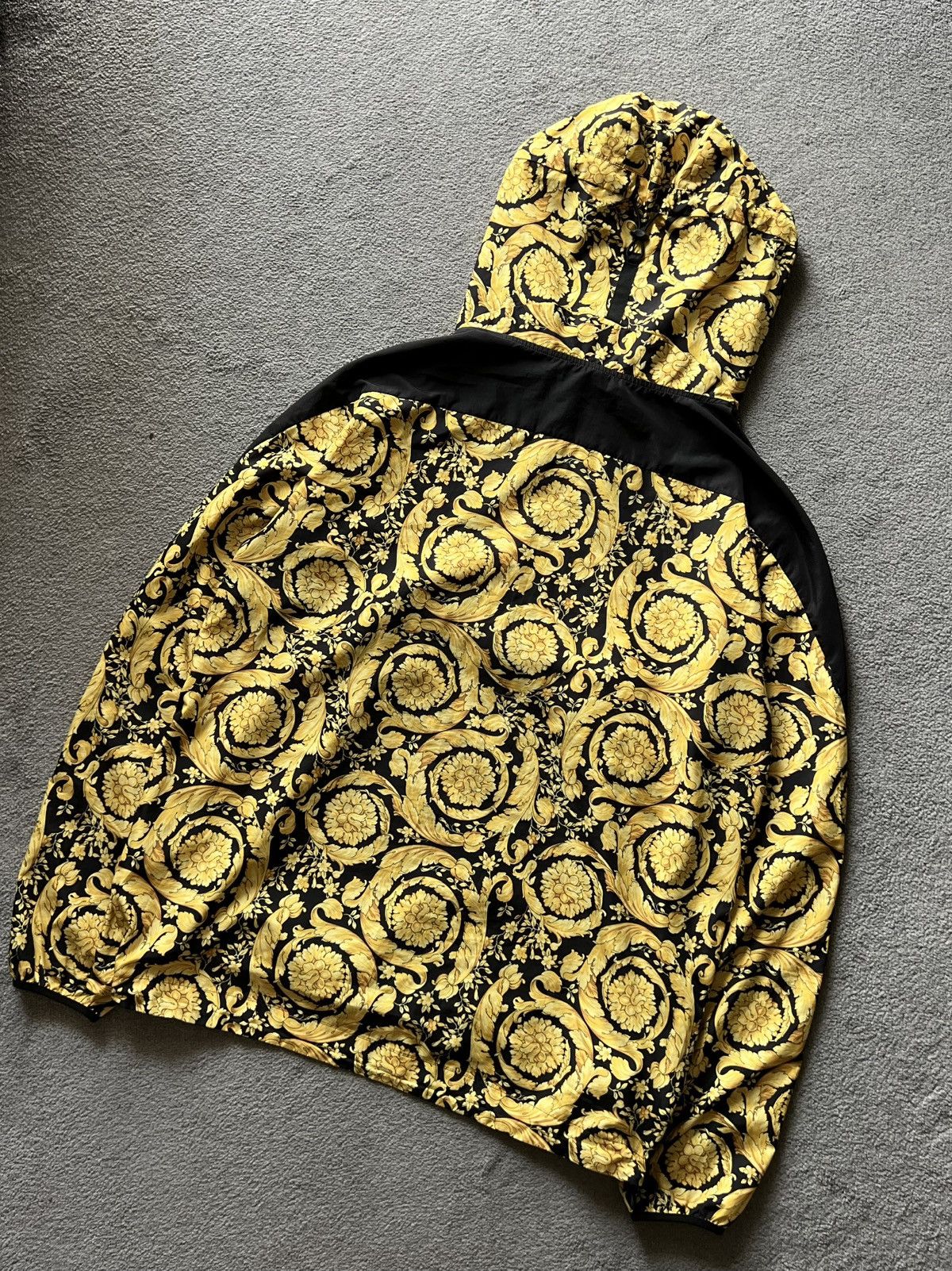 Versace Versace Barocco Windbreaker Jacket Size US XL / EU 56 / 4 - 2 Thumbnail