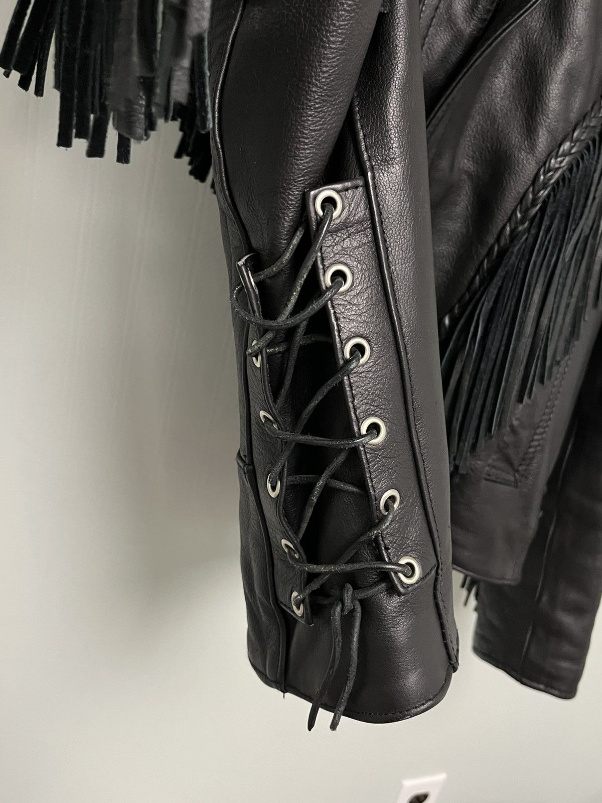 Vintage Fringed Leather Jacket. Size 42 Size L / US 10 / IT 46 - 15 Thumbnail
