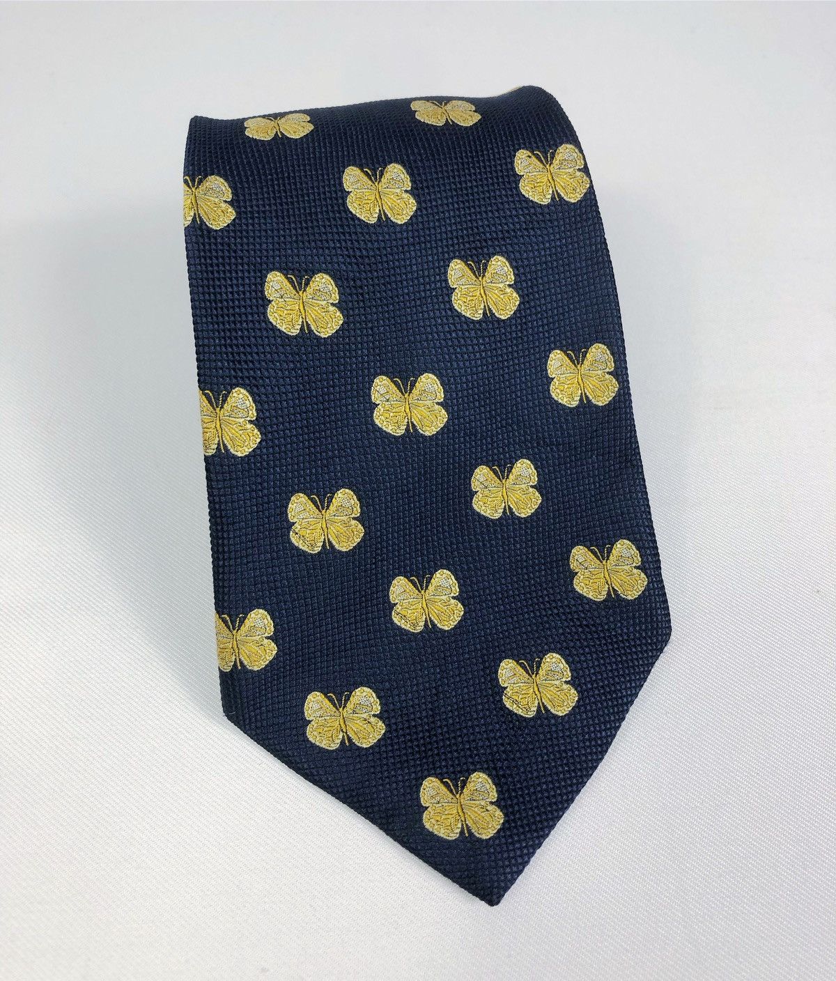 Yves Saint Laurent Vintage Yves Saint Laurent YSL Silk Tie Butterfly Motive Size ONE SIZE - 1 Thumbnail