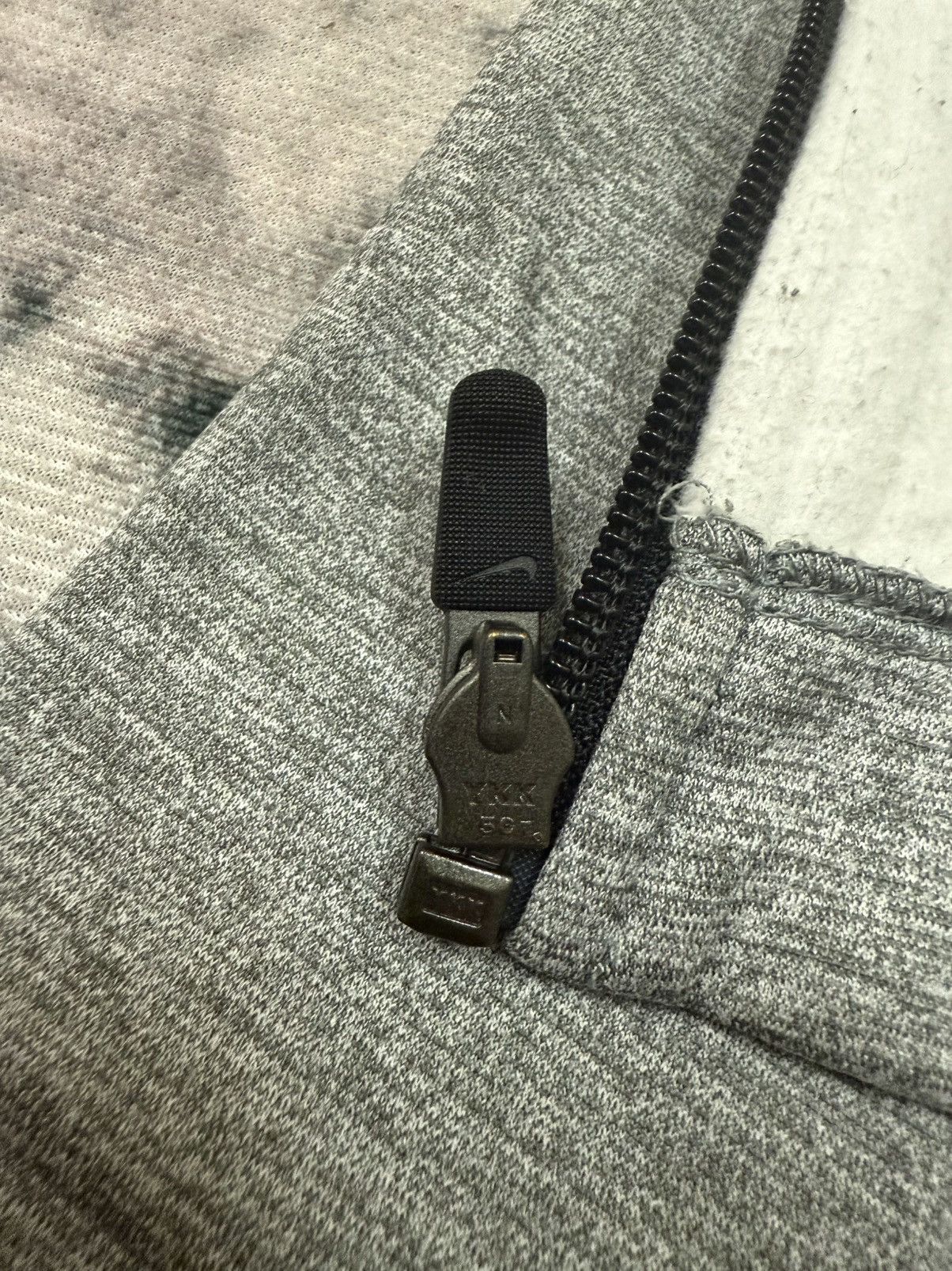 Japanese Brand × Nike Nike Dri Fit Zip Up Sweater Hoodie Size US L / EU 52-54 / 3 - 14 Thumbnail