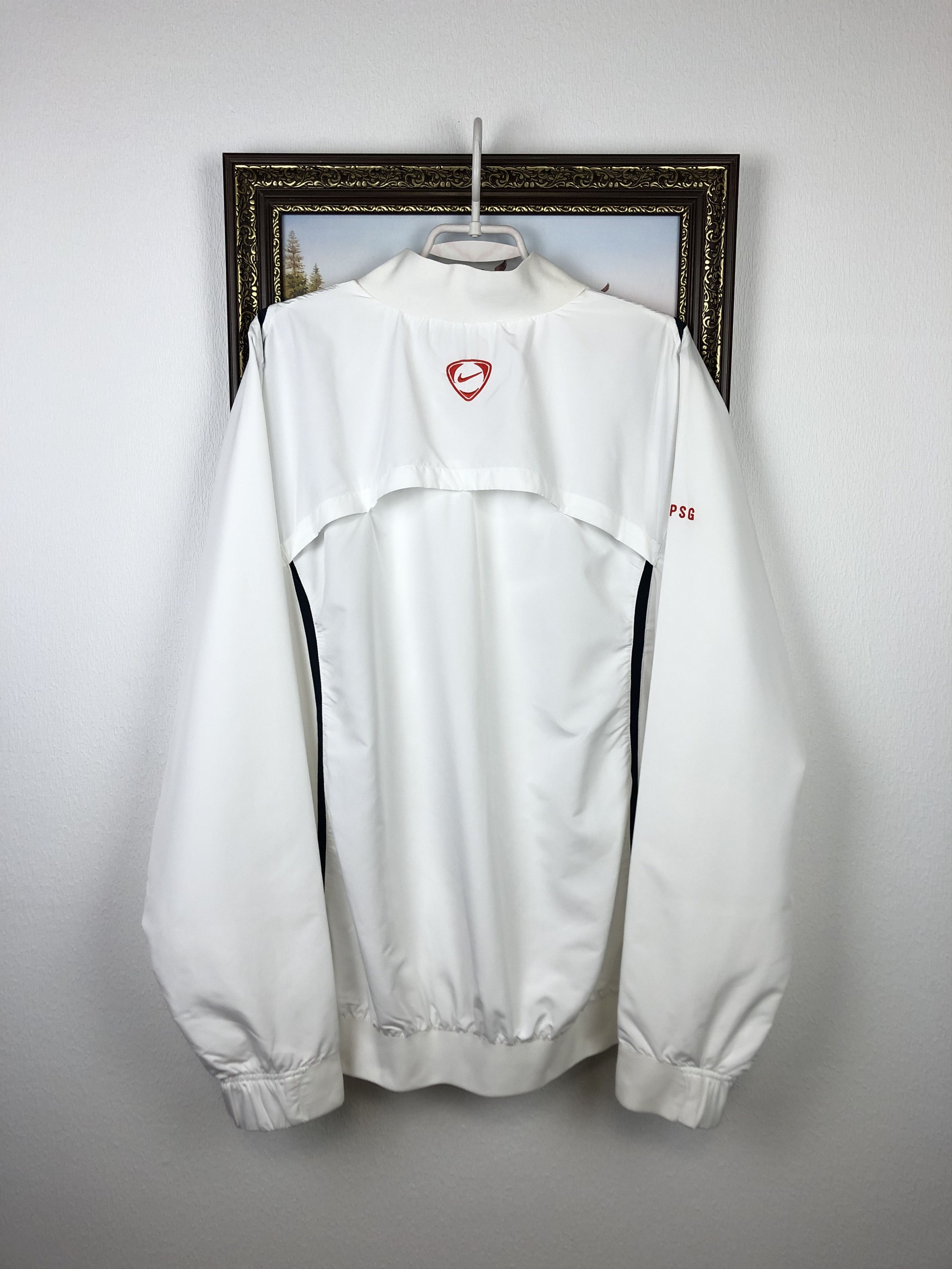 Vintage Nike Paris Saint-Germain PSG Football Jacket Soccer