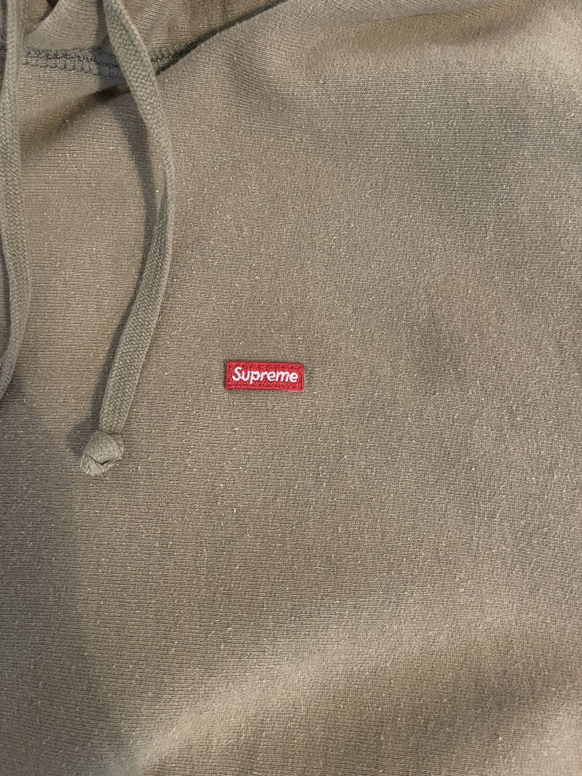 Supreme Supreme Mini Box Logo Sweatshirt Size US L / EU 52-54 / 3 - 4 Thumbnail