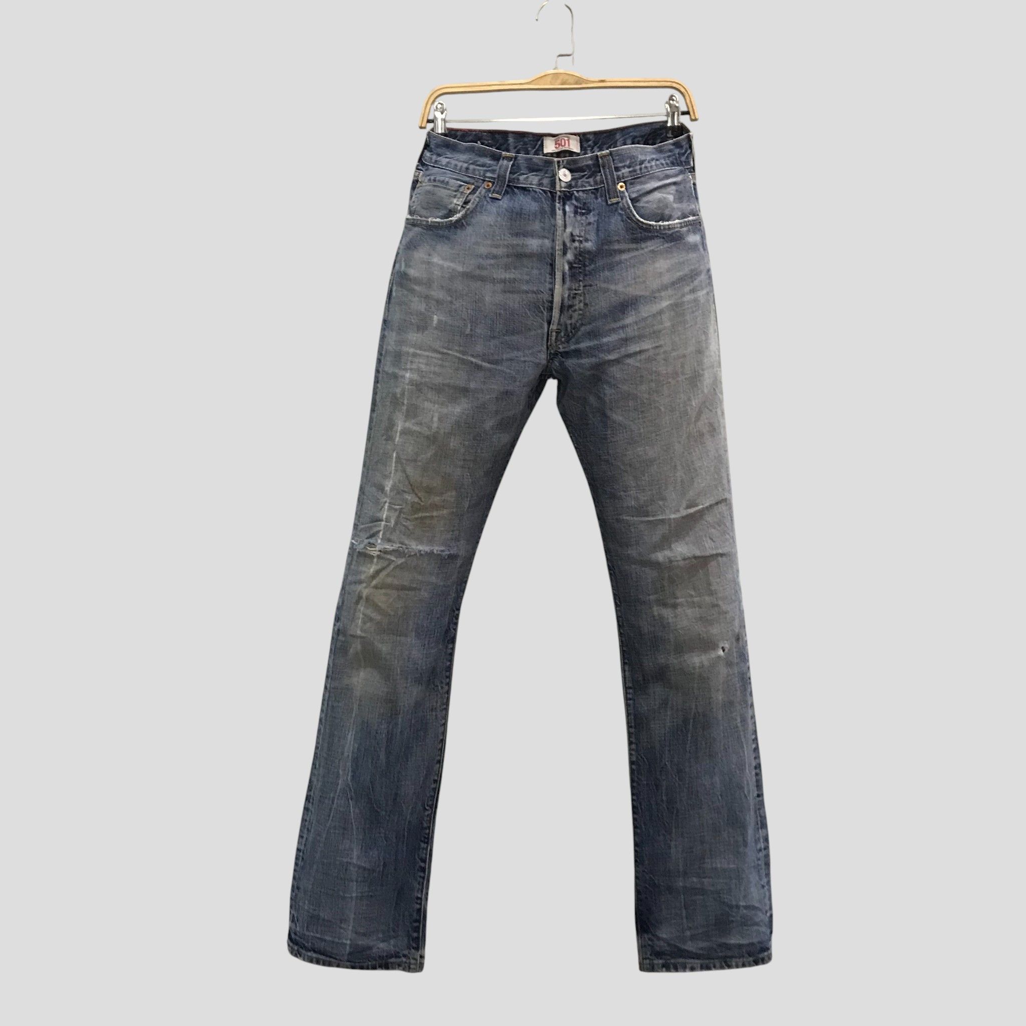 Levi's Vintage Levi’s 501 Button Fly Distressed Faded Blue Jeans Size US 33 - 1 Thumbnail