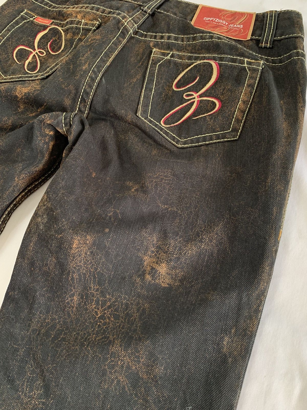 Japanese Brand Flare jeans cracked wash design zippy ziggy japan Size US 29 - 14 Thumbnail