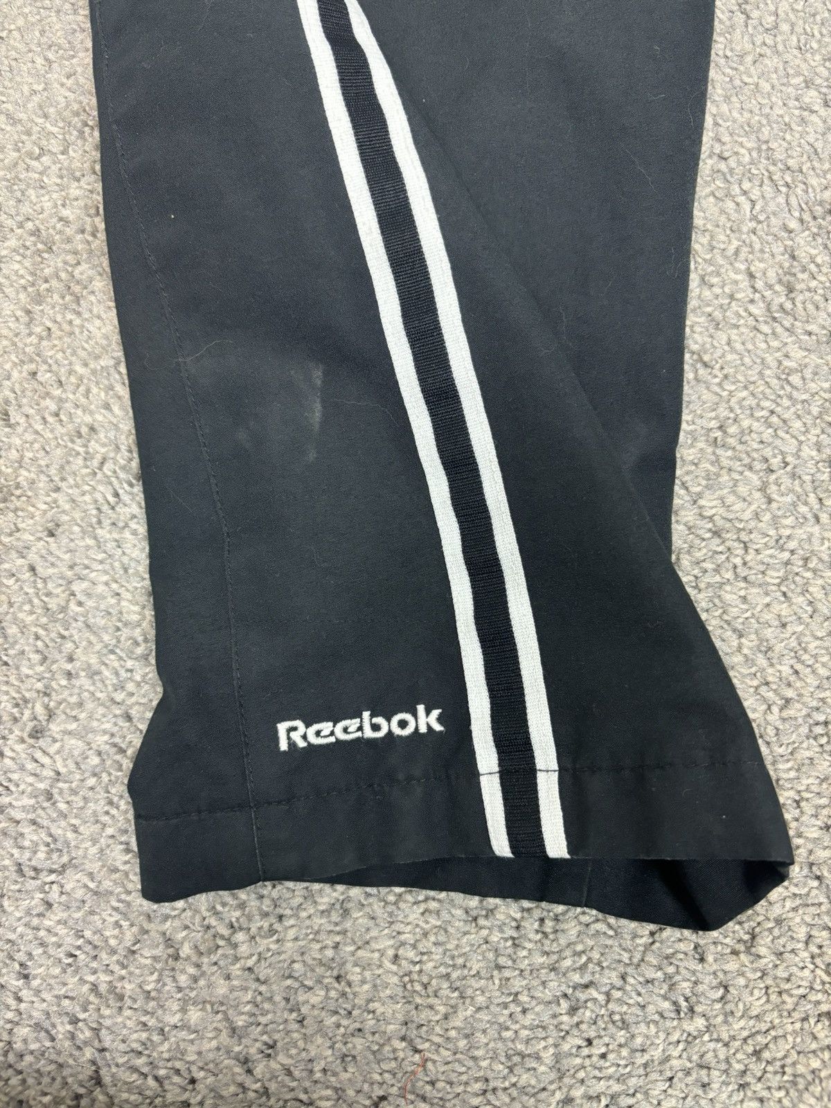 Reebok Y2k black with white striped net lined reebok track pants Size US 30 / EU 46 - 4 Thumbnail